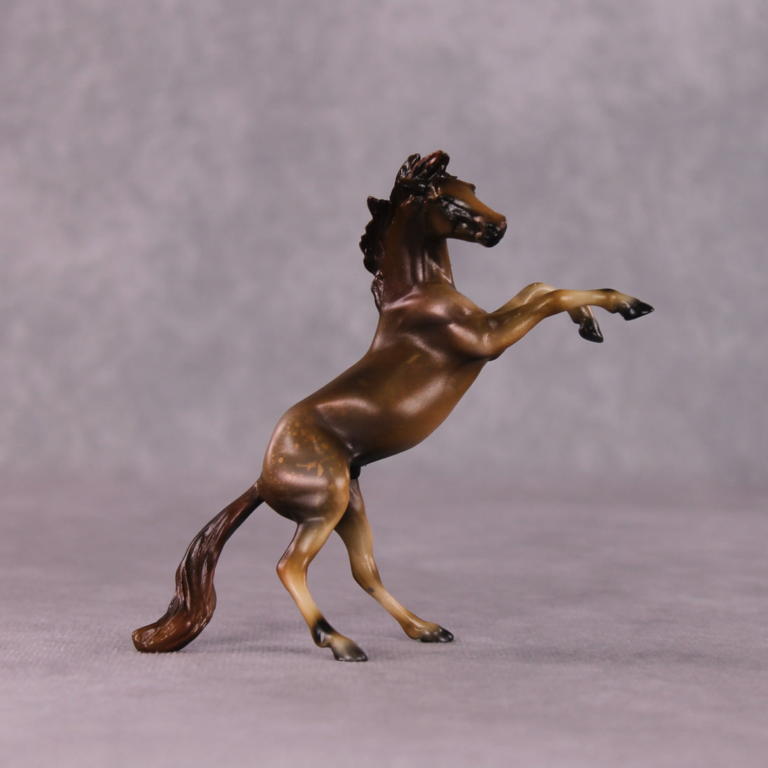 "Collywobbles" OOAK Rearing Chip by Kike Duarte SHCF25OS