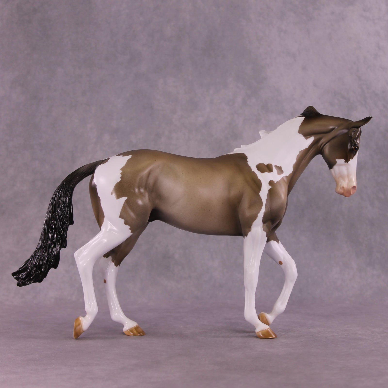 "Graphite" OOAK Thoroughbred by Julie Keim EQ25
