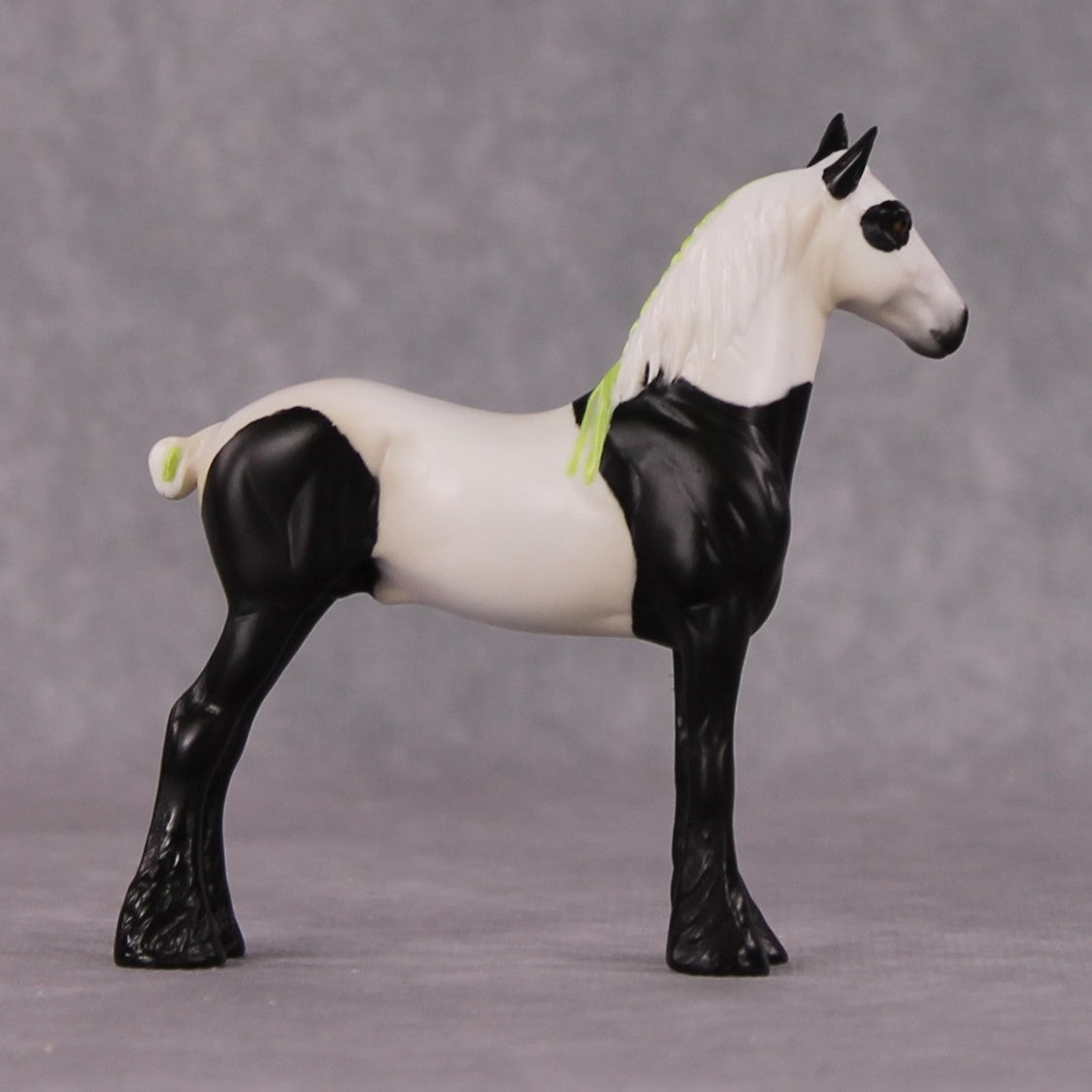 &quot;Bamboo&quot; LE-3 Giant Panda Inspired Draft Pony Chip By Jess Hamill - 2025 The Menagerie Series MS25