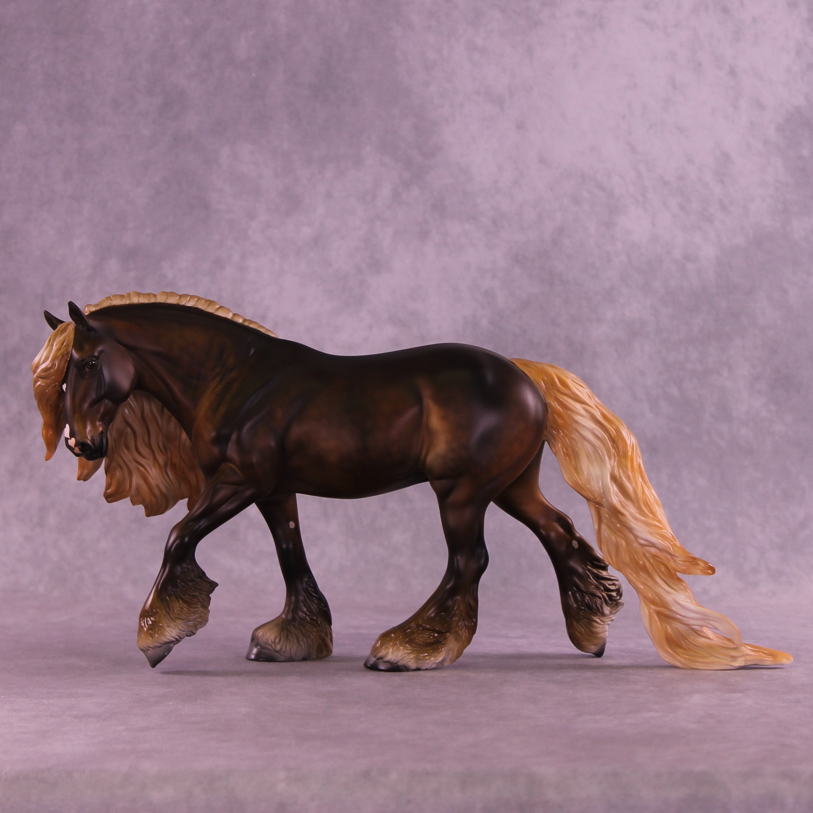 February Special Design-A-Horse Irish Cob SDAH26
