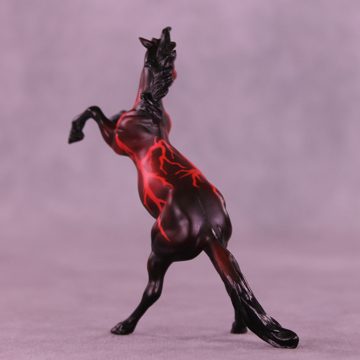 Matte Telltale LE-10 Chip Mustang by Ellen Robbins YP26