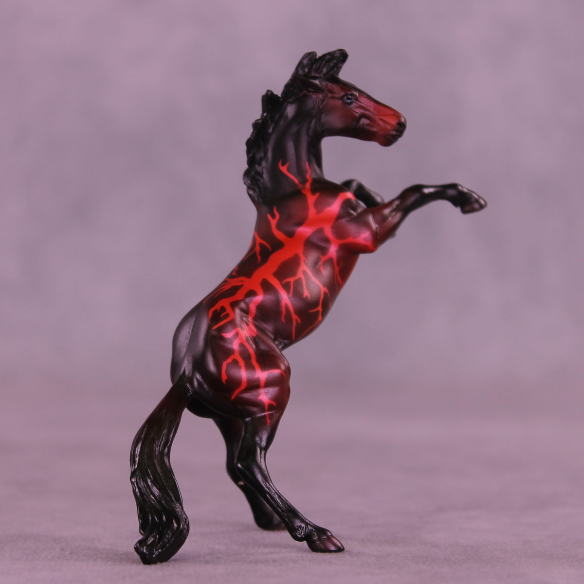 Matte Telltale LE-10 Chip Mustang by Ellen Robbins YP26