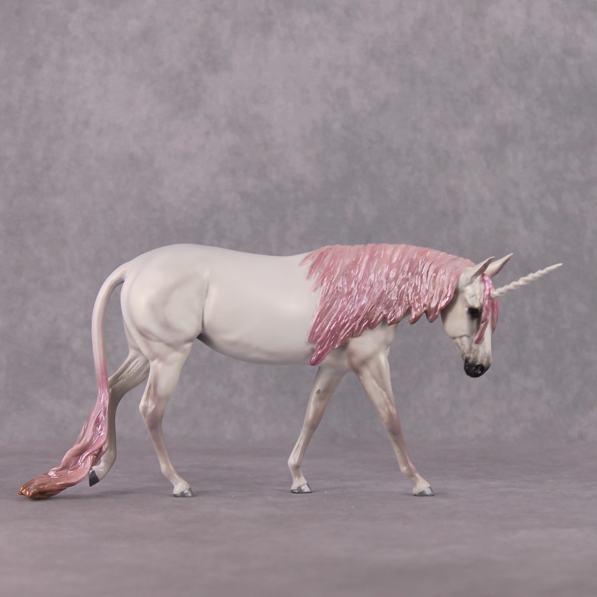 "Mulinda" OOAK Pearly White Pink EFCM Pebble Mule By Tiffany Purdy Best Offer