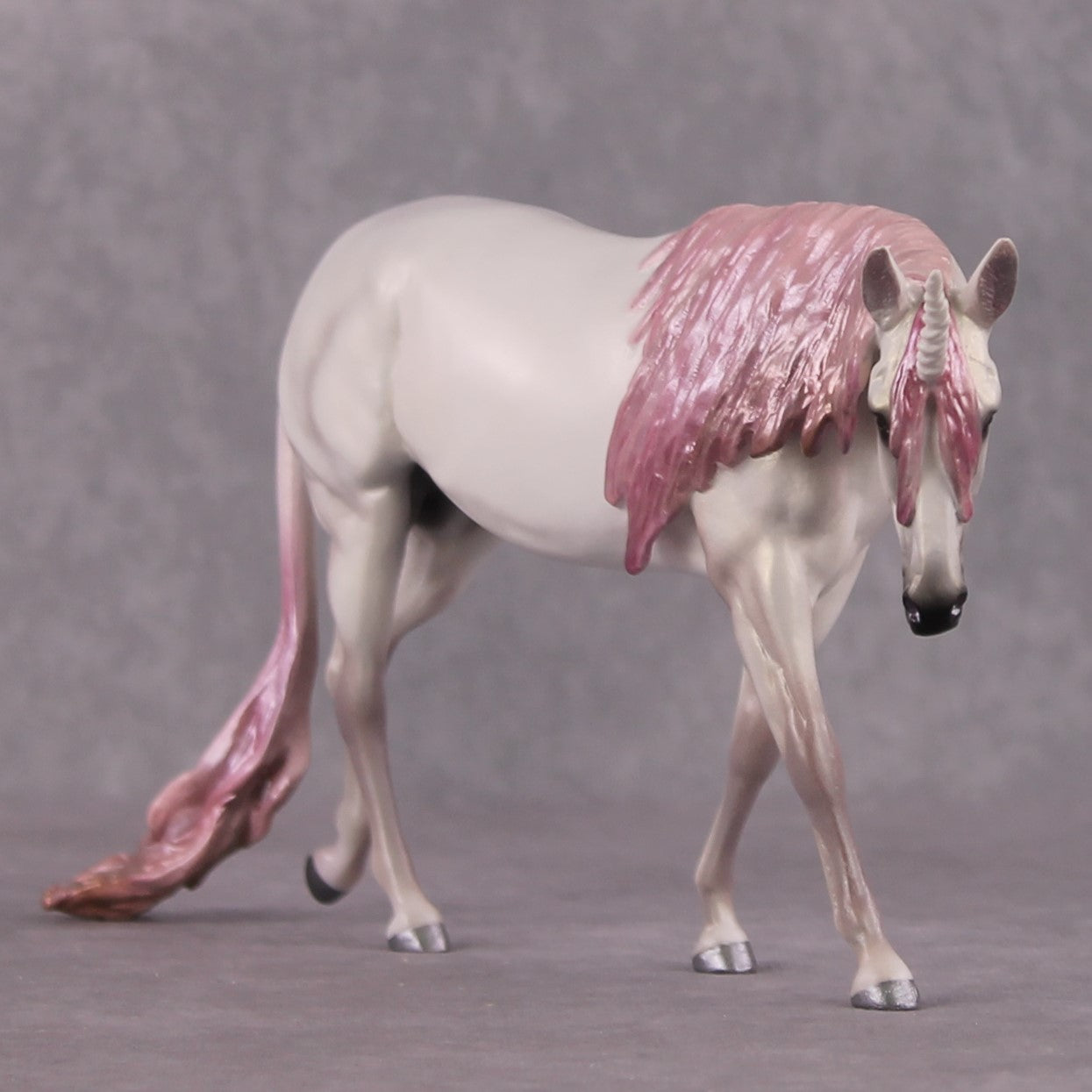 "Mulinda" OOAK Pearly White Pink EFCM Pebble Mule By Tiffany Purdy Best Offer