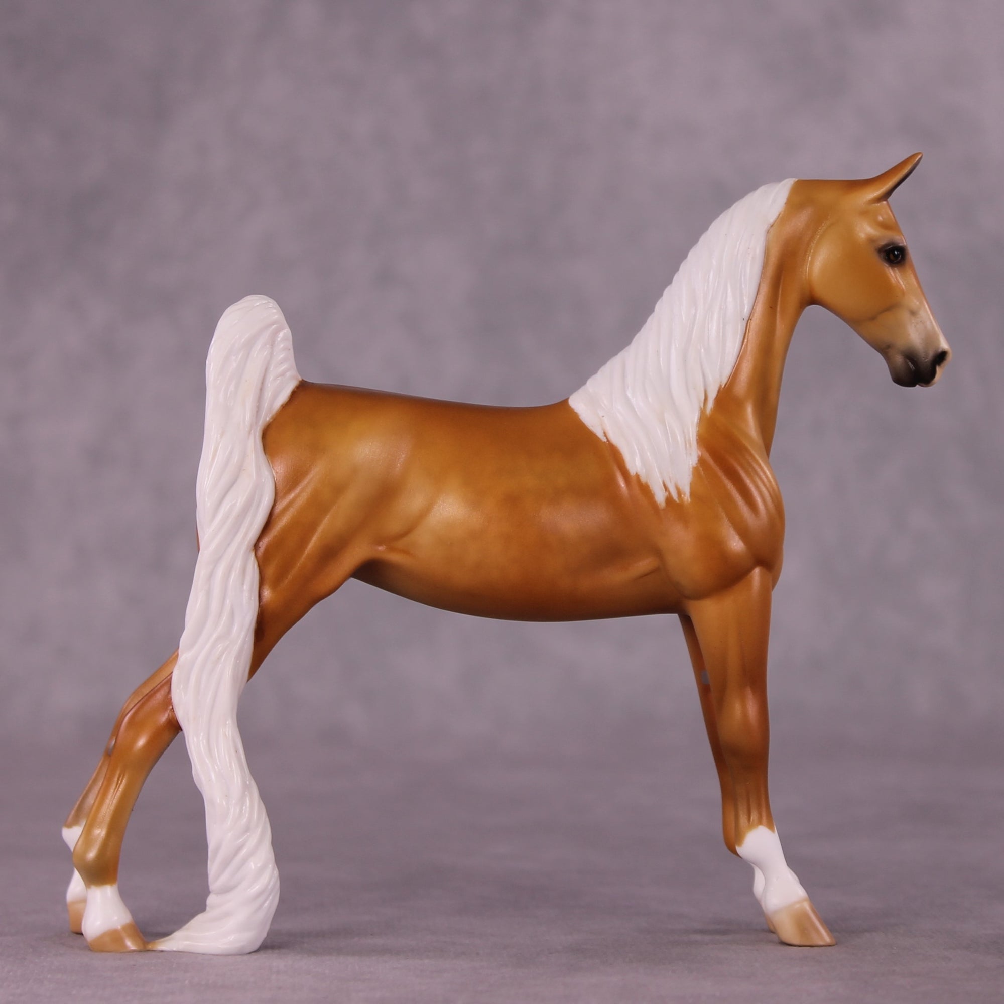 Gold Standard OOAK Pebble Saddlebred by Julie Keim EQ25