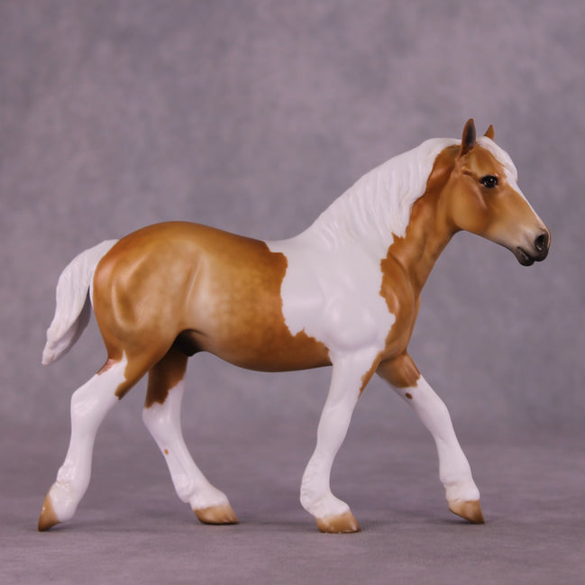"Radiance" OOAK Pebble Draft by Julie Keim EQ25