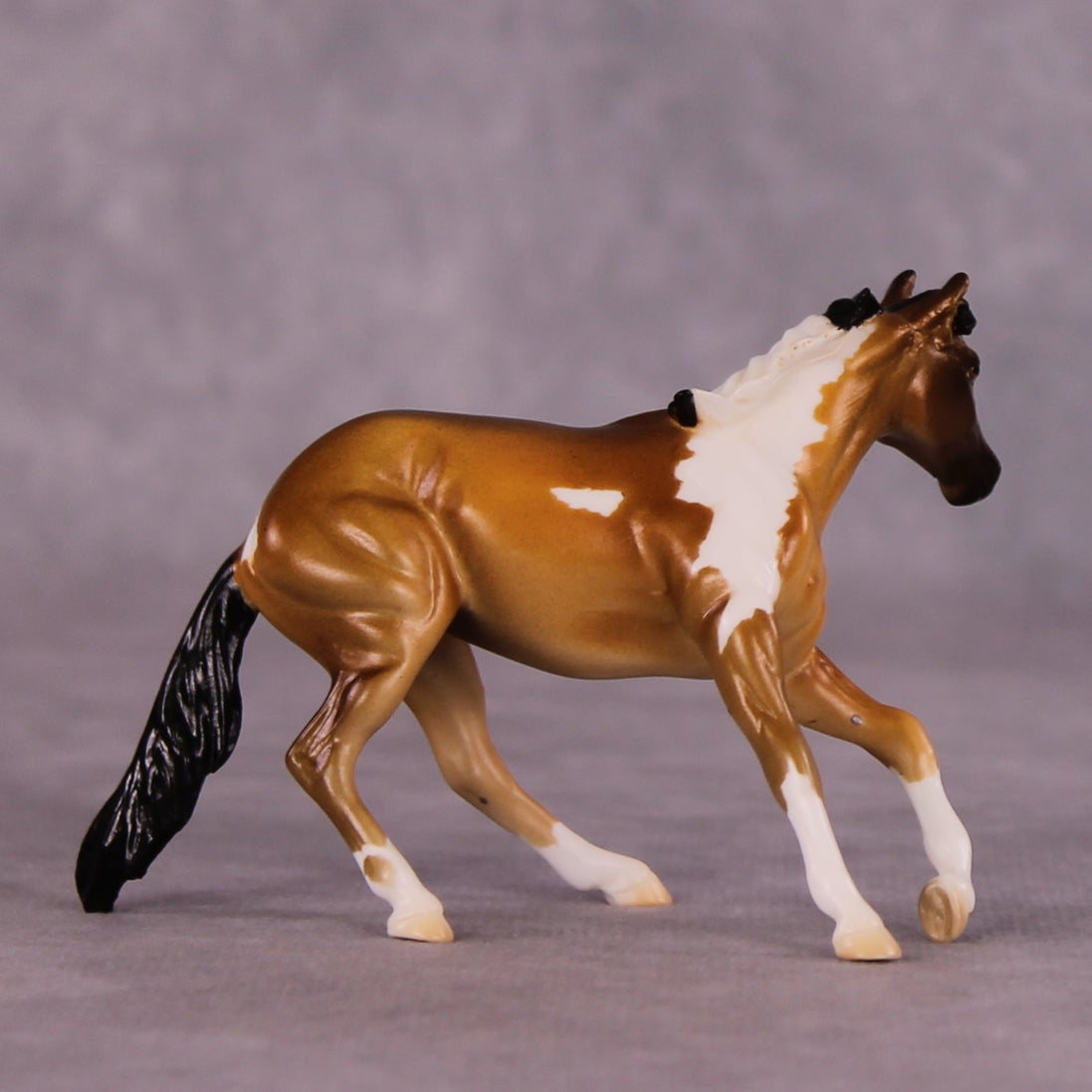 "Trixie" LE-5 Cutter Chip By Erin Corbett $99 Chips Sale June Release