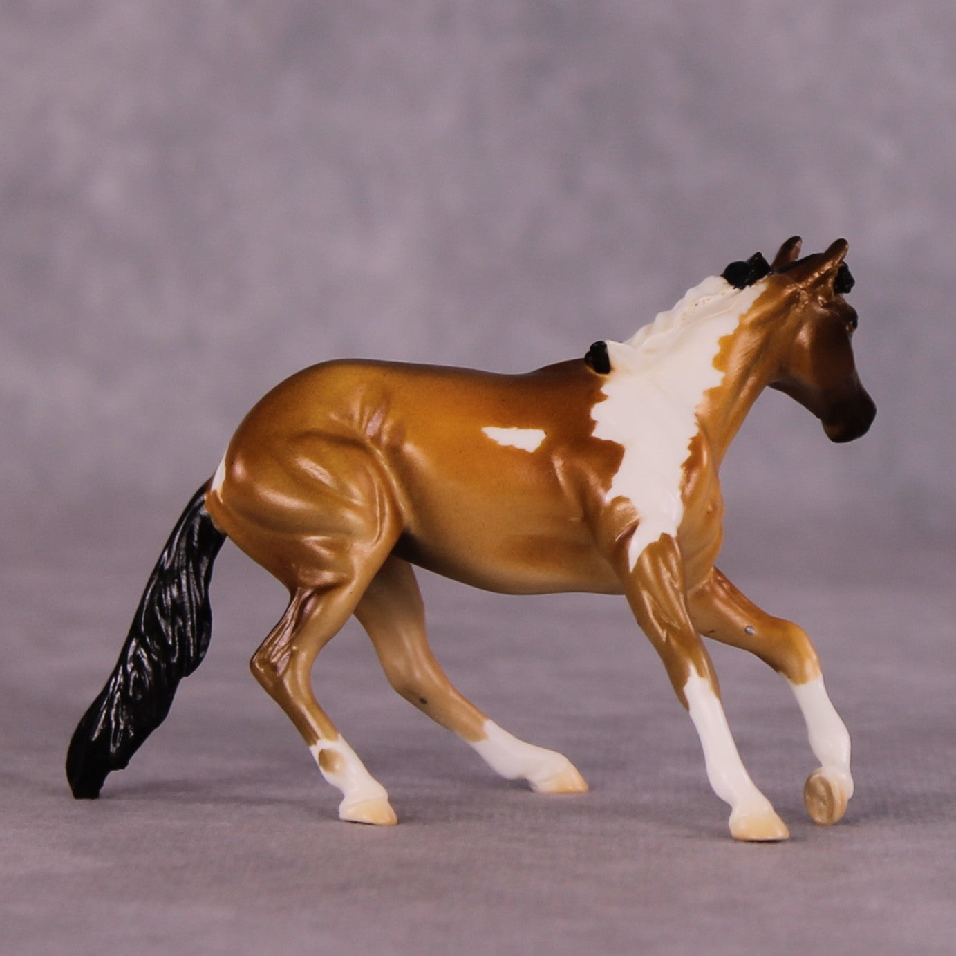 "Trixie" LE-5 Cutter Chip By Erin Corbett $99 Chips Sale June Release