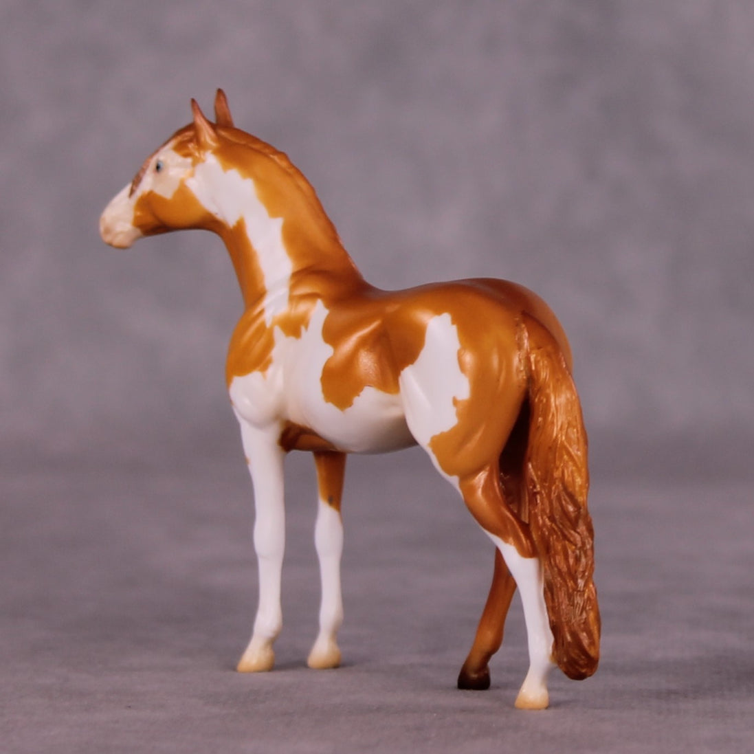 "Bob" LE-5 Andalusian Chip By Erin Corbett $99 Chips Sale June Release