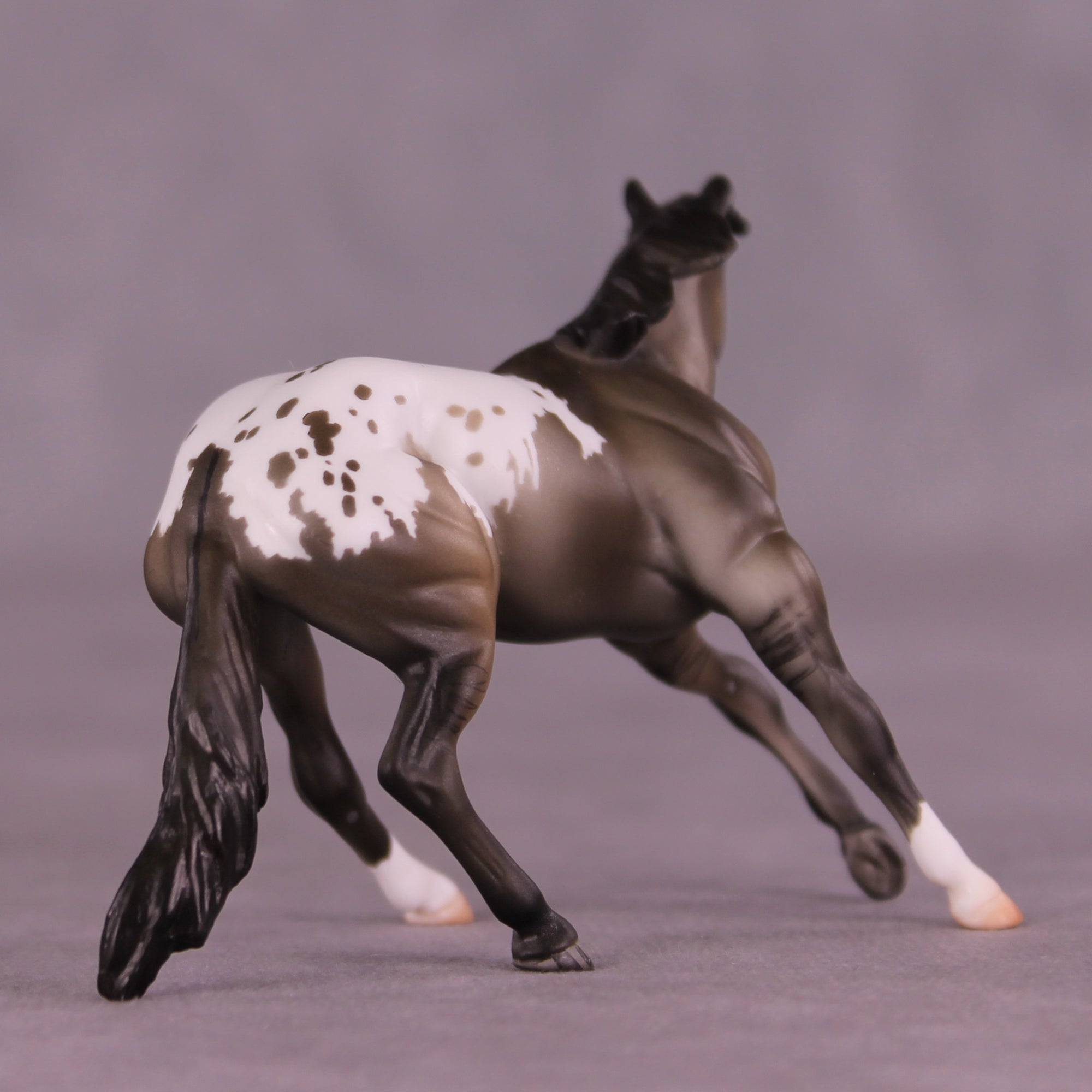 Douglas OOAK Chip Cutting Horse by Julie Keim Special Chip Drop