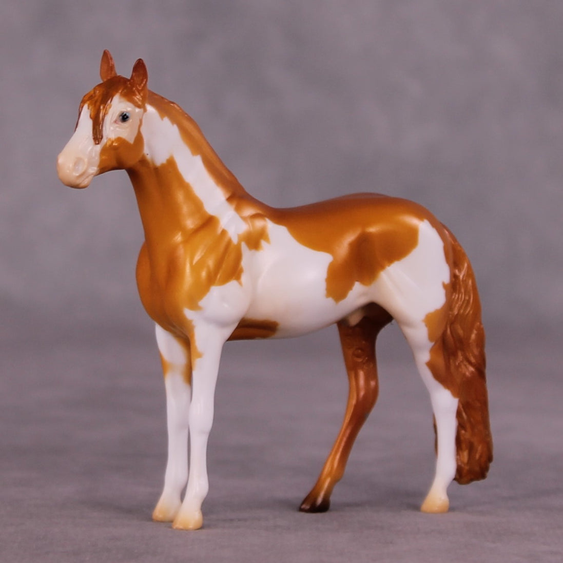 "Bob" LE-5 Andalusian Chip By Erin Corbett $99 Chips Sale June Release
