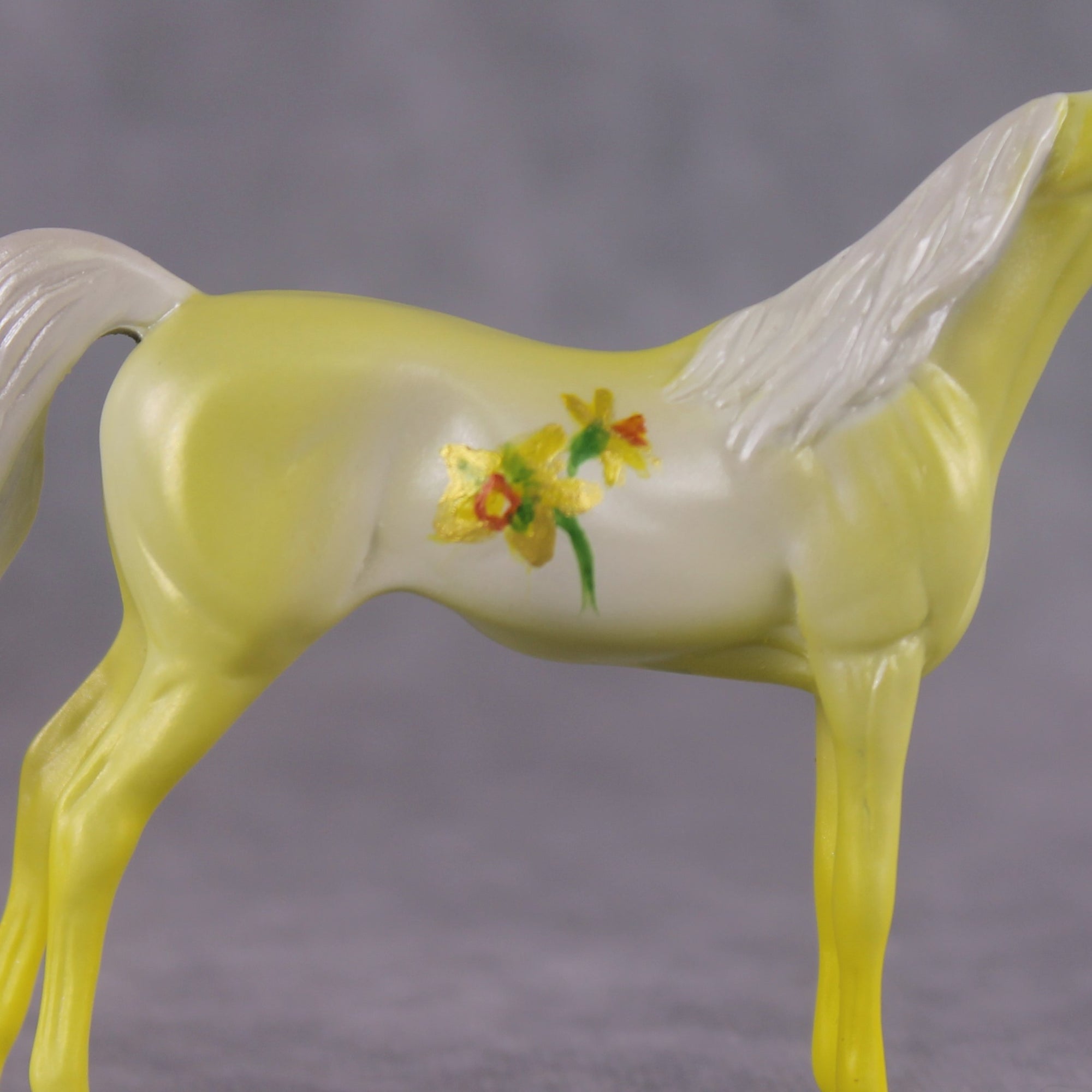 "Narcisco" LE-4 Arabian Chip By Dawn Quick March Flower Series FS25