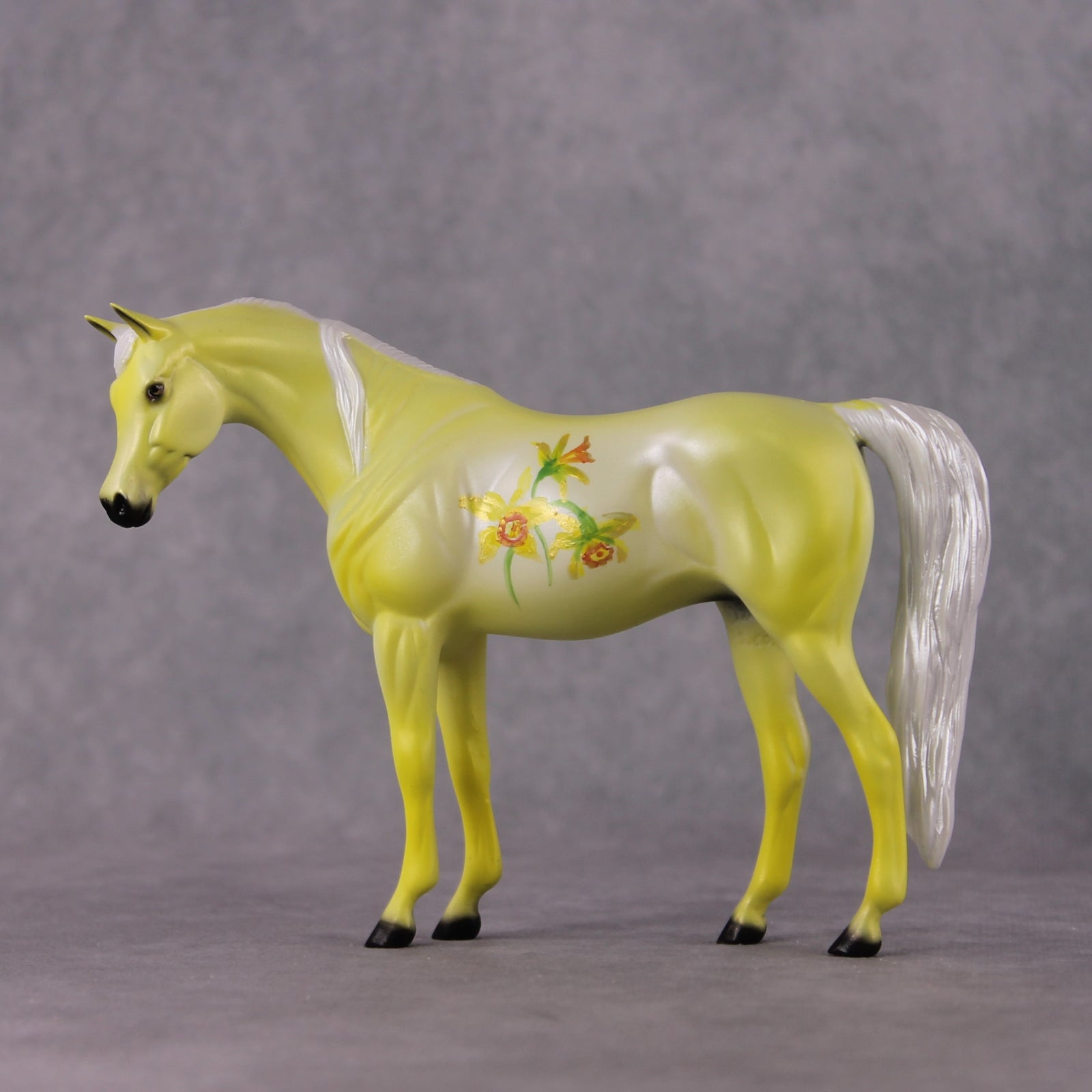 "Ostergloke" LE-3 Pebble Arabian By Dawn Quick March Flower Series FS25