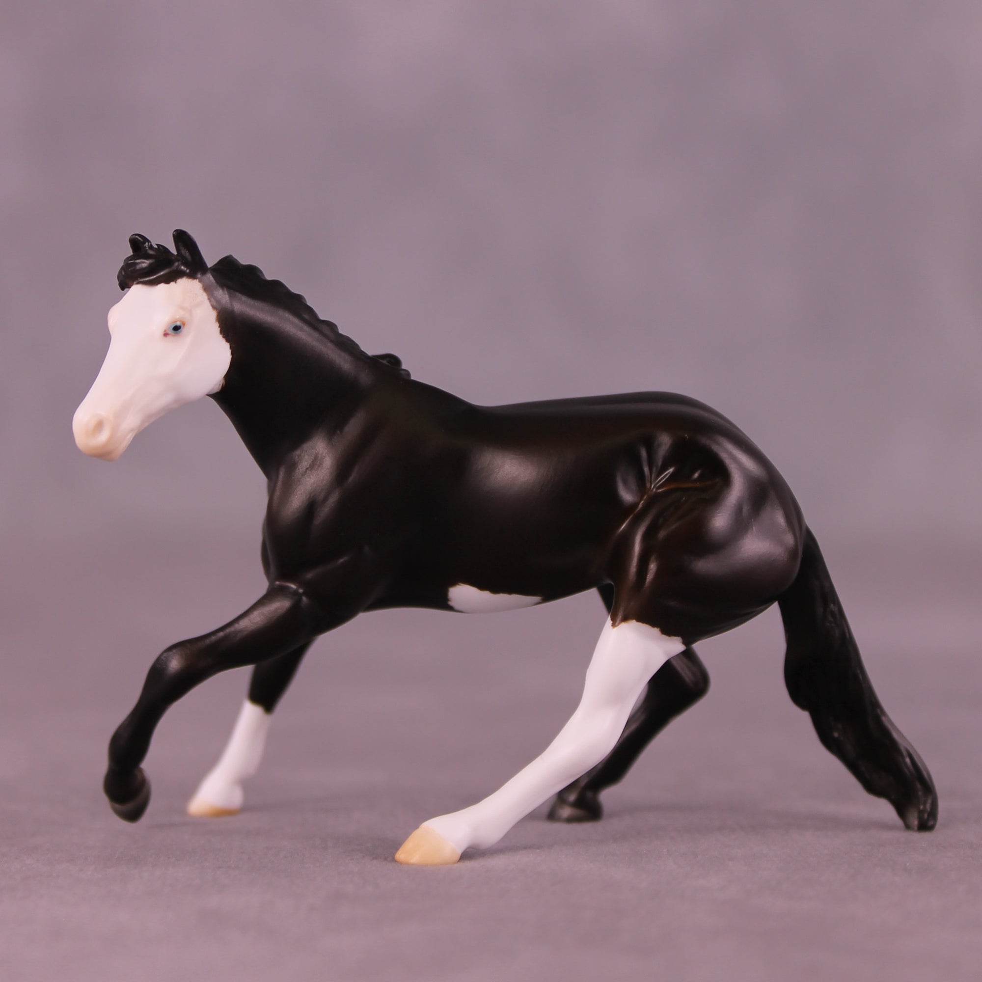 Reba OOAK Chip Cutting Horse by Anna Rieck MM25 Group D
