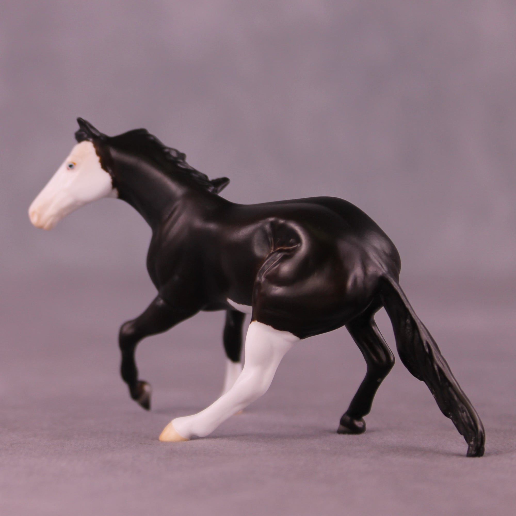 Reba OOAK Chip Cutting Horse by Anna Rieck MM25 Group D