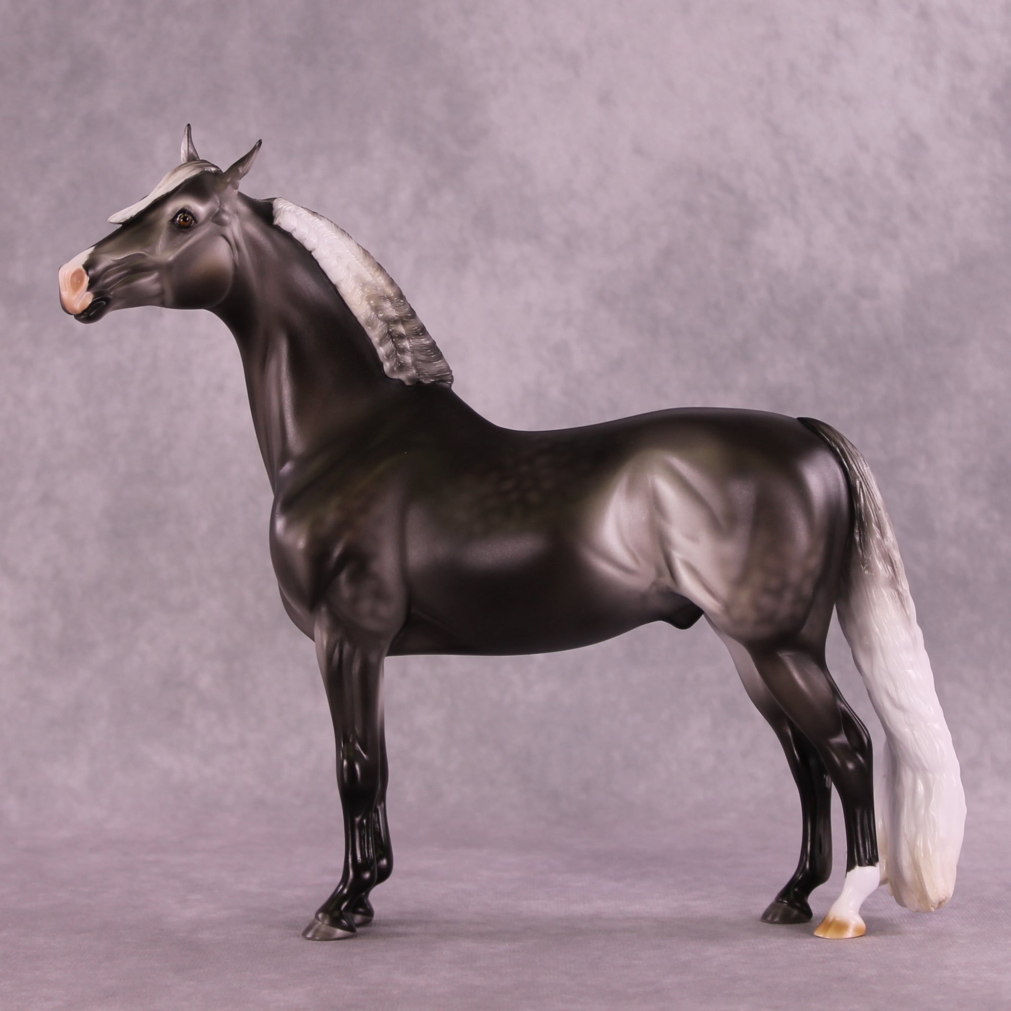 Spyware LE-5 EFCM Morgan by Ashley Palmer MM25