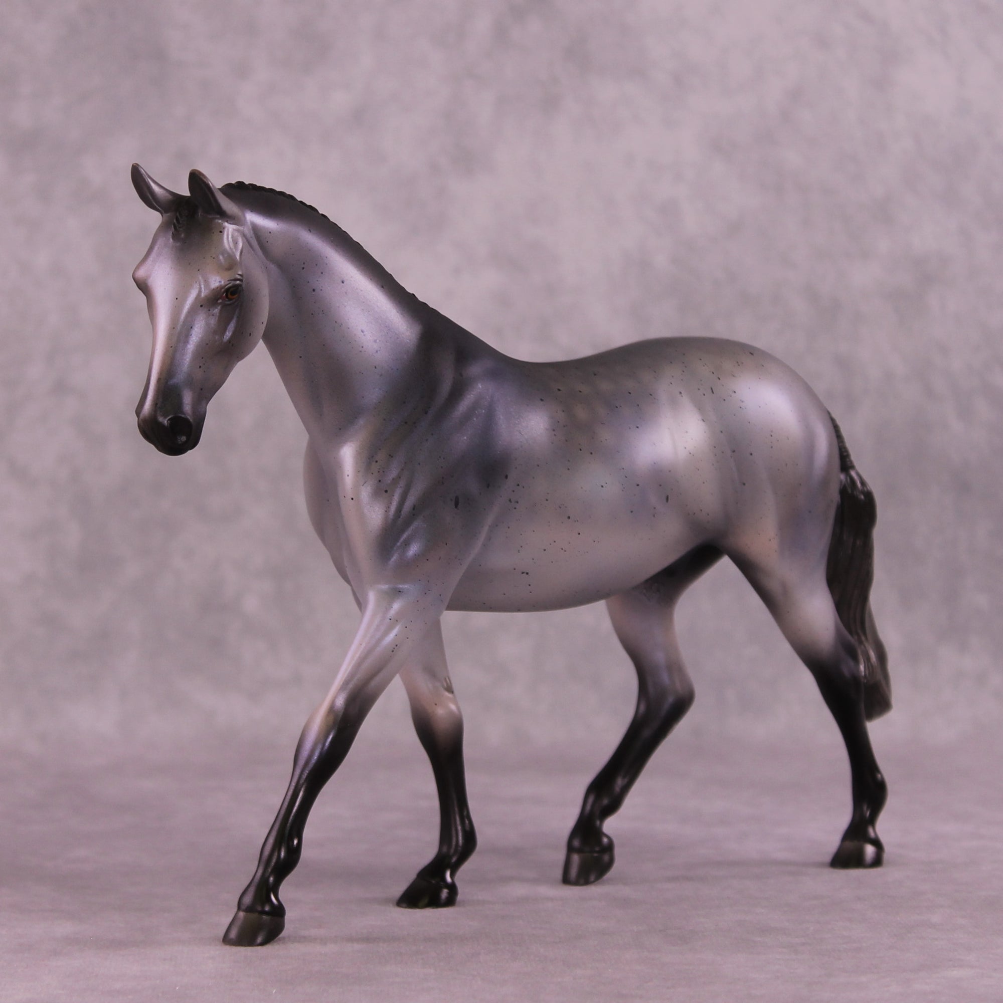 Pigeon OOAK Pony by Anna Rieck DDOOAKs25