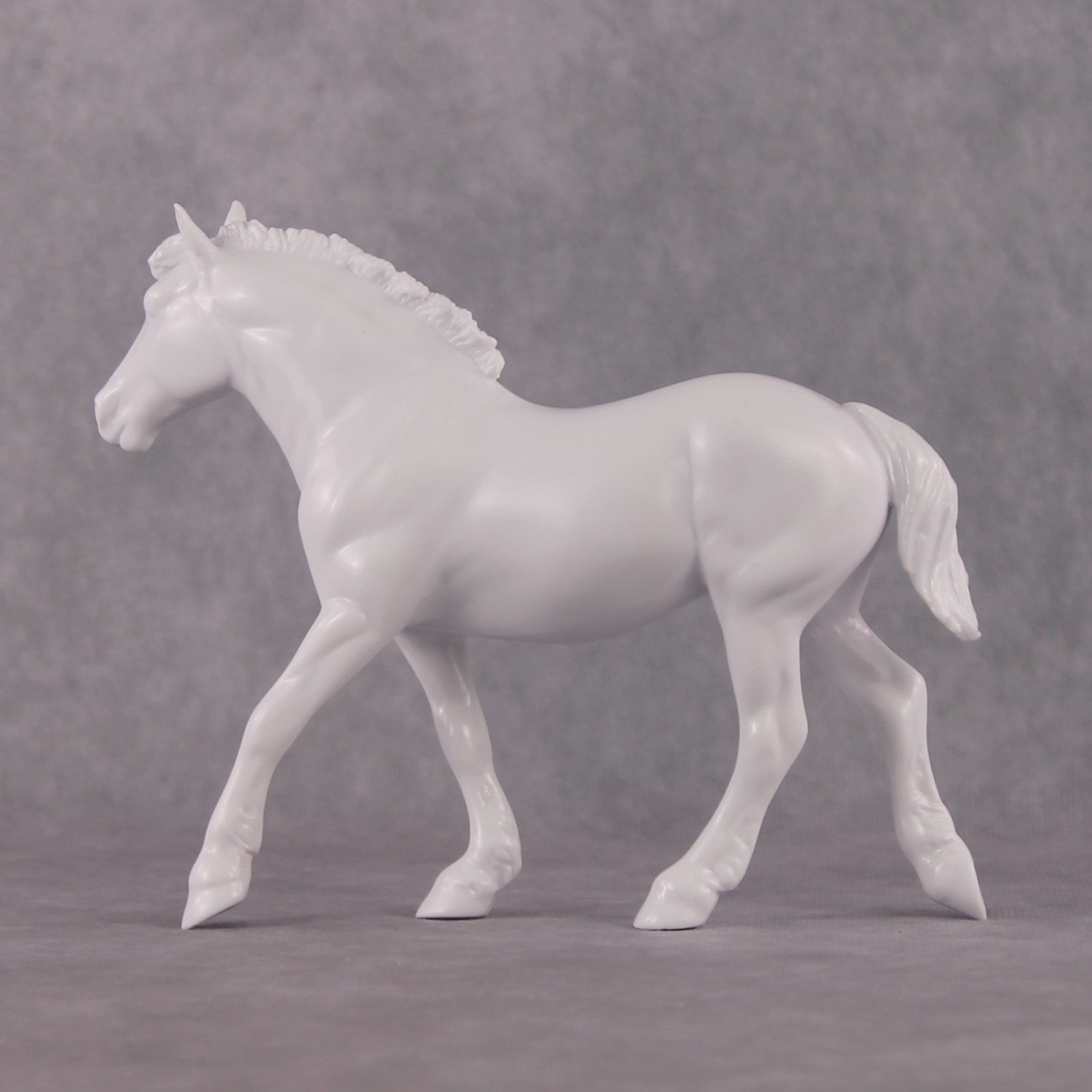 DAH25 Pebbles Drafter with short mane - March Release PM032