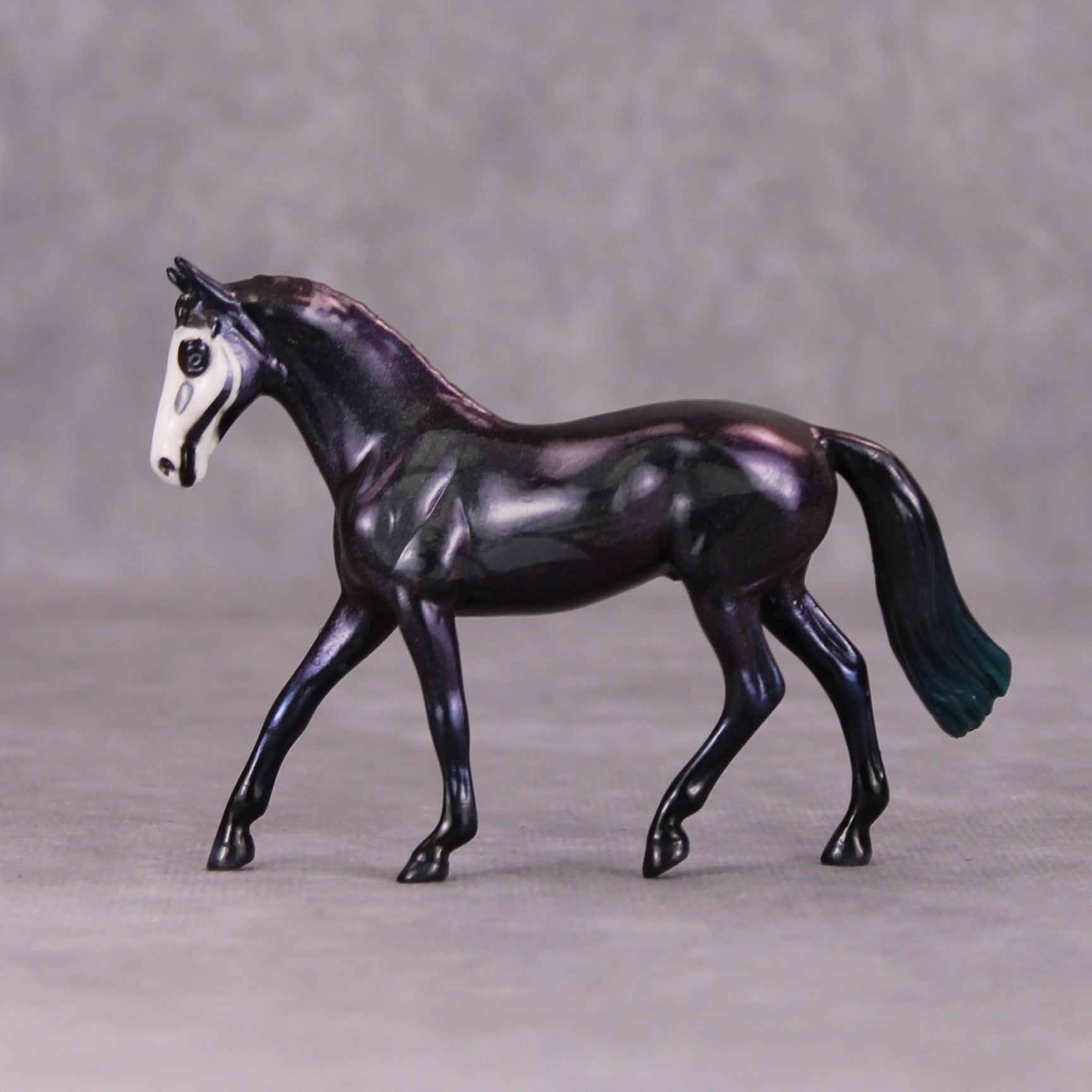 Teal Tail OOAK Deco Rainbow Bird Skull Warmblood Chip By Pernille Forsberg Bojsen November 2024