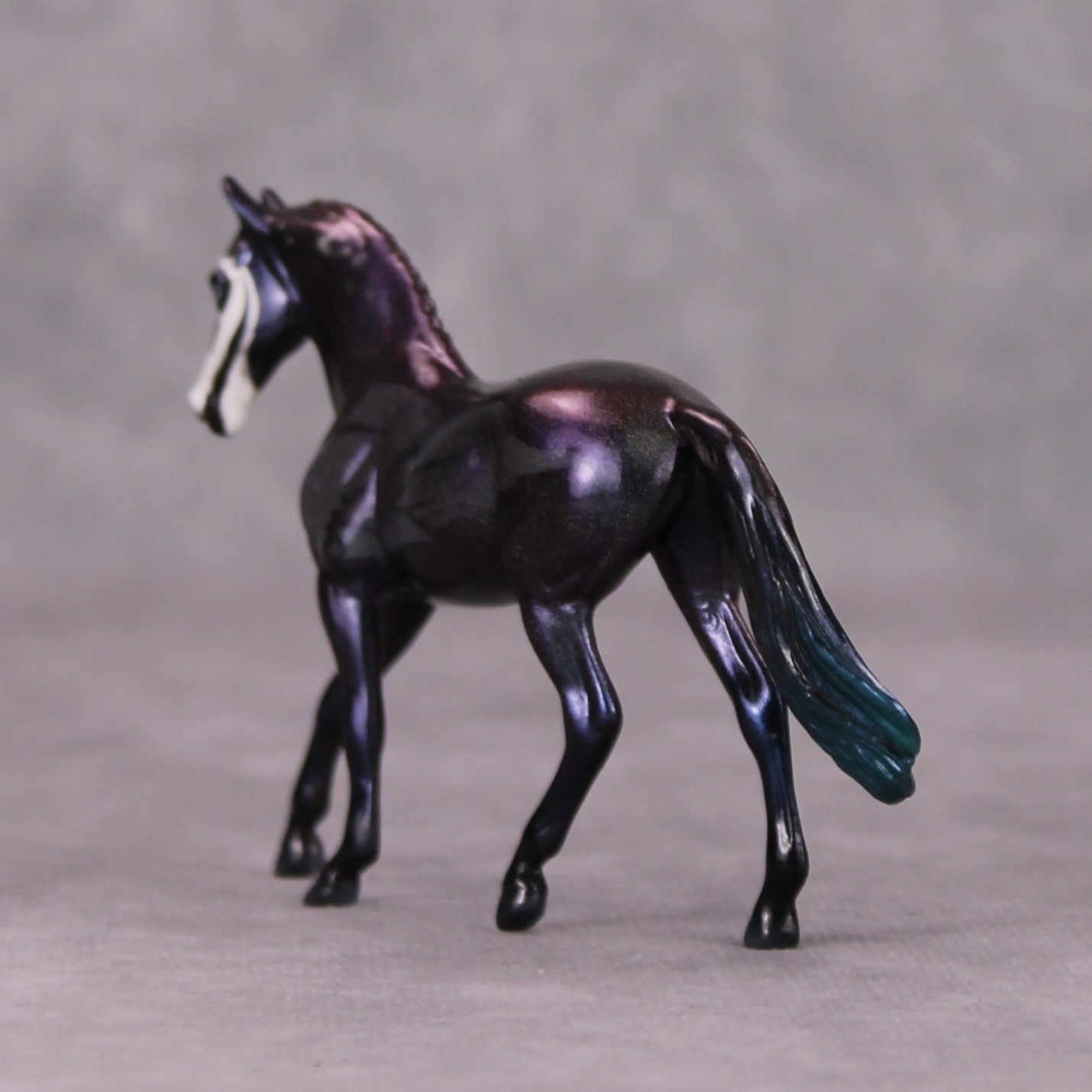 Teal Tail OOAK Deco Rainbow Bird Skull Warmblood Chip By Pernille Forsberg Bojsen November 2024