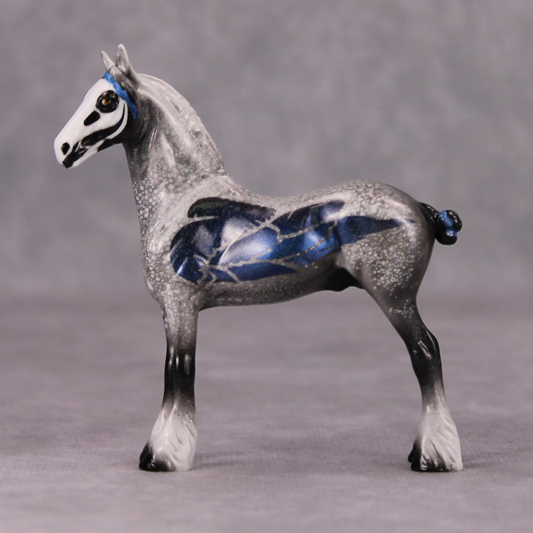 Blueper Crow OOAK Deco Grey Blue Draft Chip By Pernille Forsberg Futmælkspiraten Bøjsen November 2024