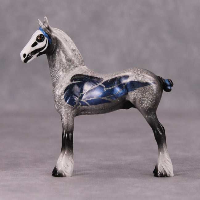 Blueper Crow OOAK Deco Grey Blue Draft Chip By Pernille Forsberg Futmælkspiraten Bøjsen November 2024