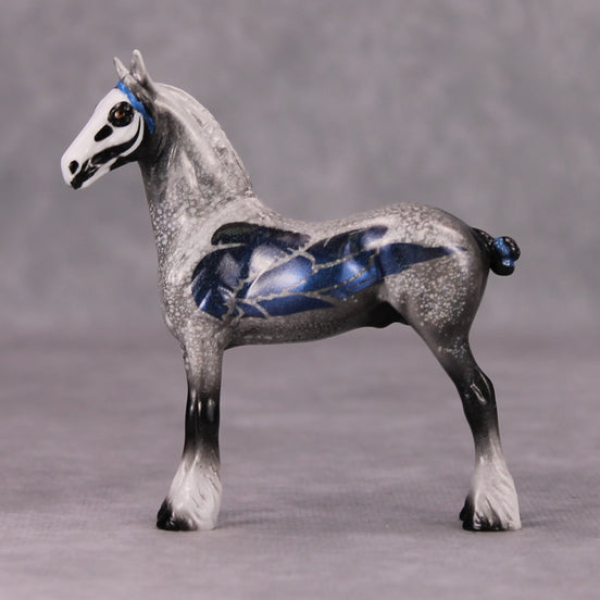 Blueper Crow OOAK Deco Grey Blue Draft Chip By Pernille Forsberg Futmælkspiraten Bøjsen November 2024