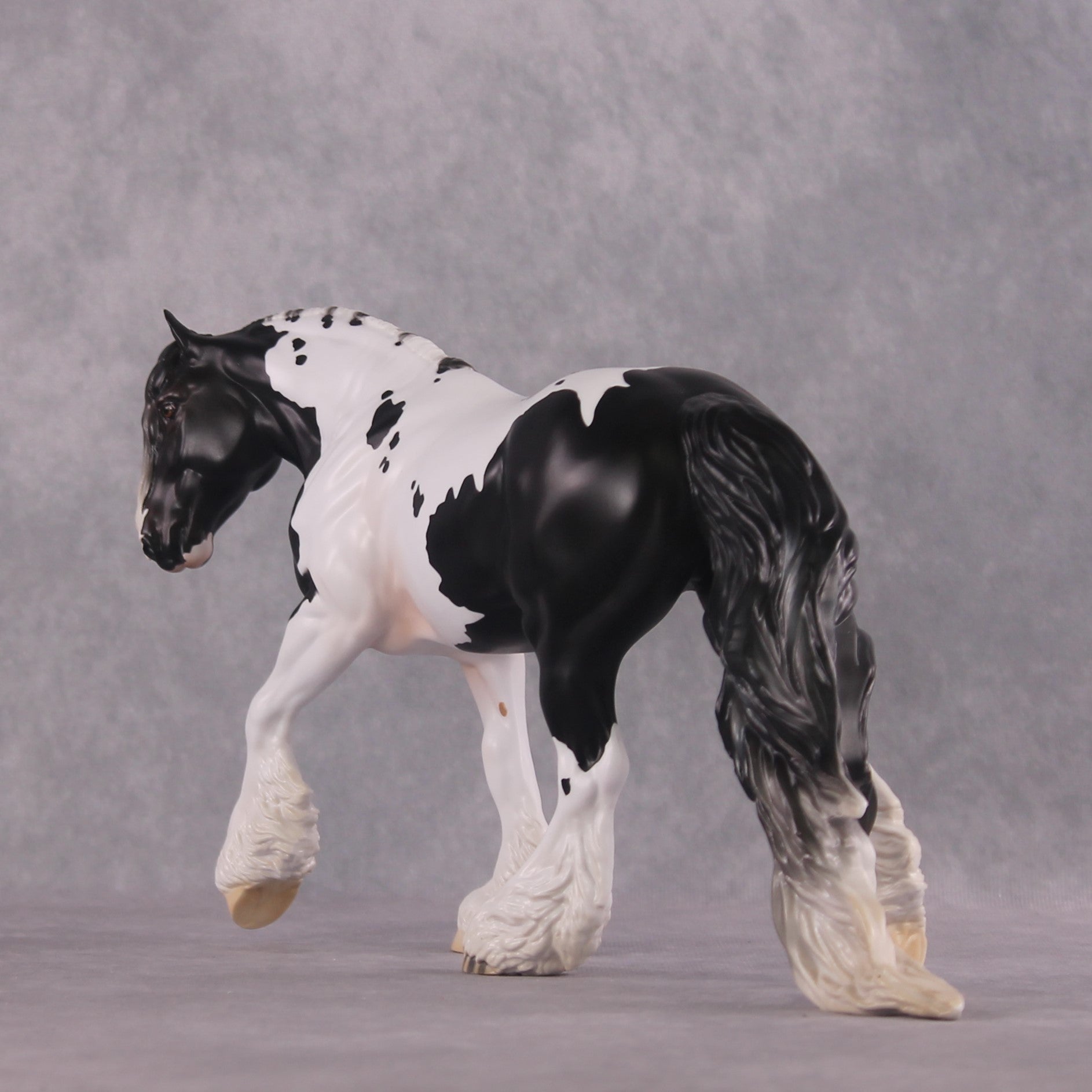 SAMPLE "Hyperborea" FCM Irish Cob By Jess Hamill