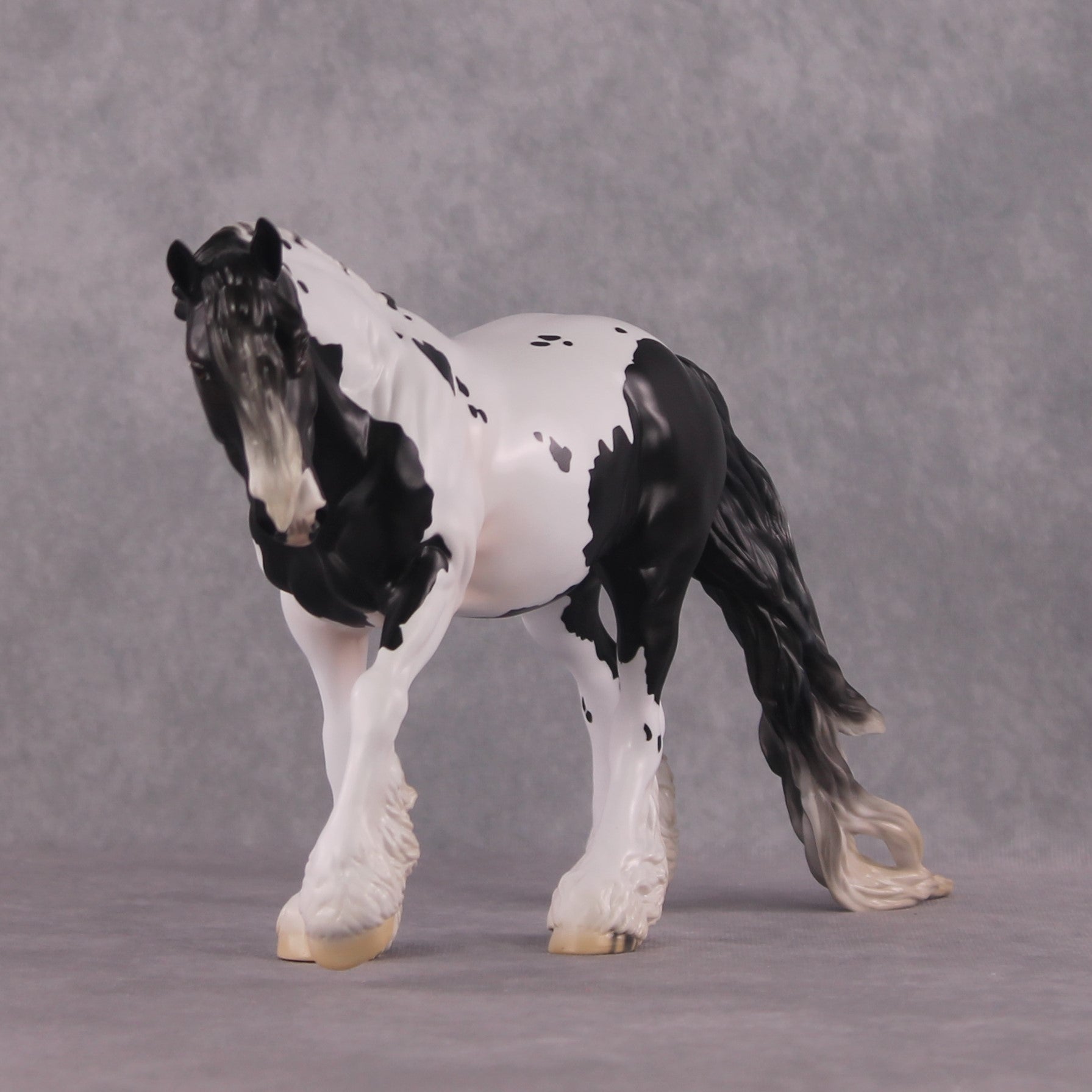 SAMPLE "Hyperborea" FCM Irish Cob By Jess Hamill