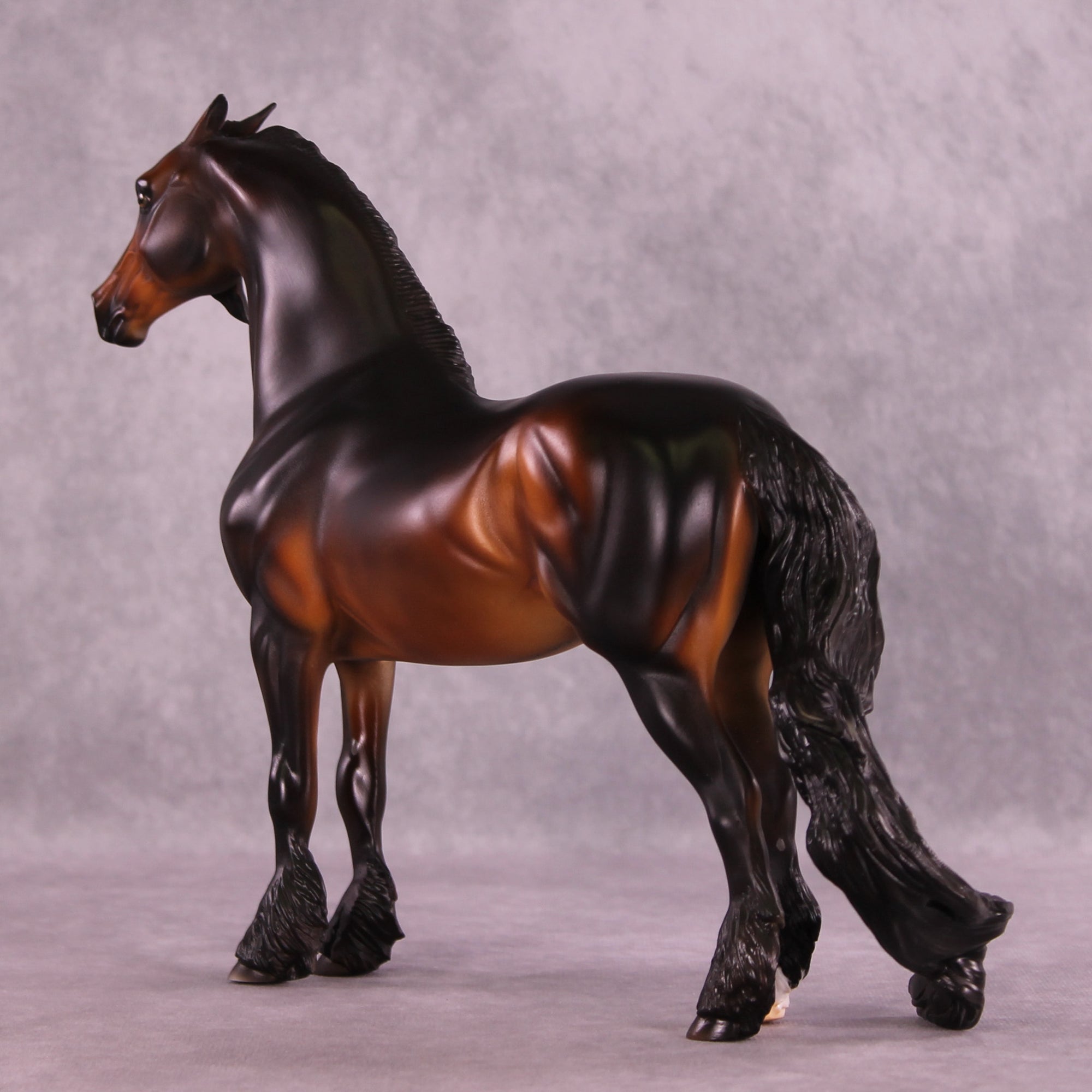 Incognito Mode LE-5 EFCM Morgan by Carissa Mathews MM25