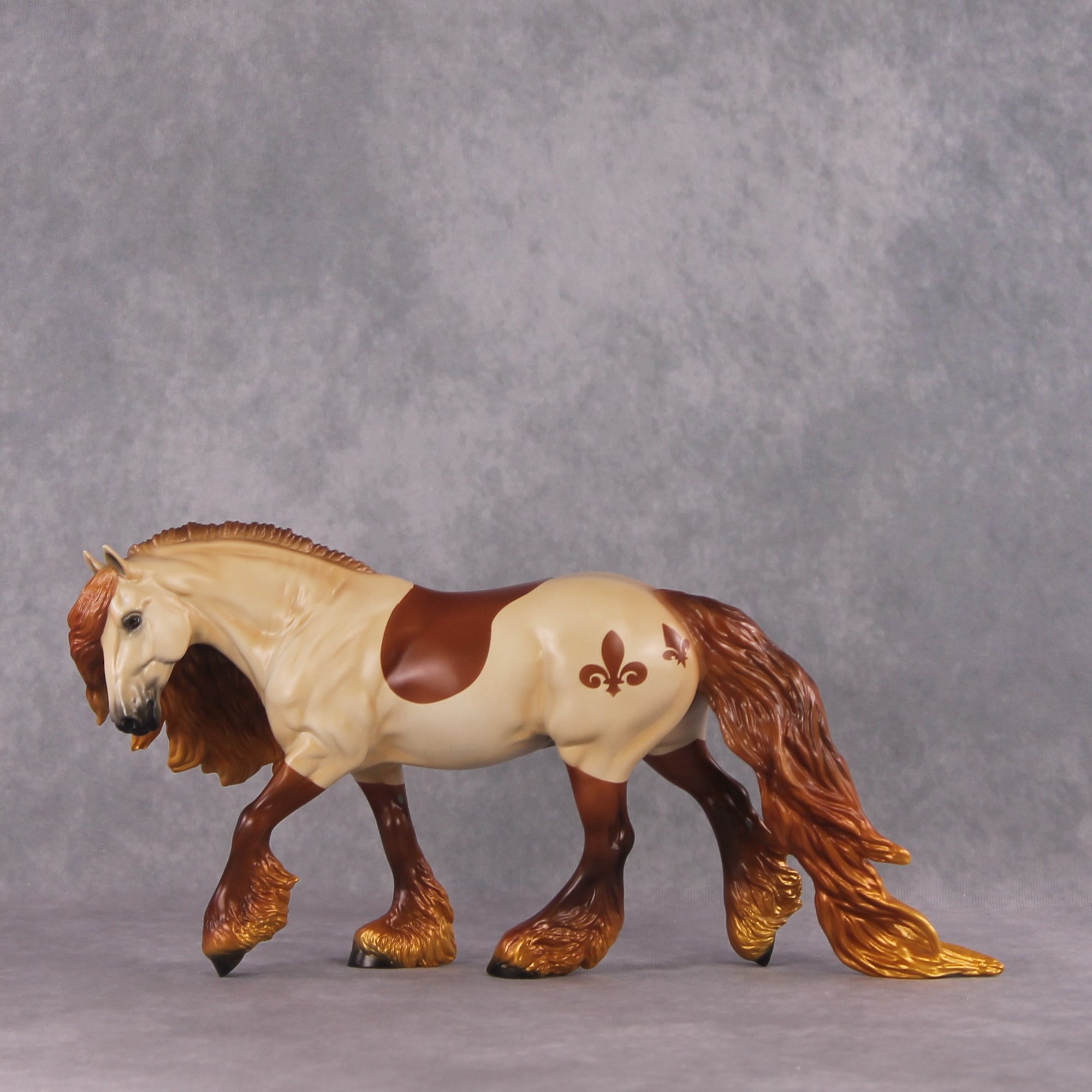 COLOR SELECTION French Quarter Party Clip - Hunter Style Clipped Chestnut by Ellen