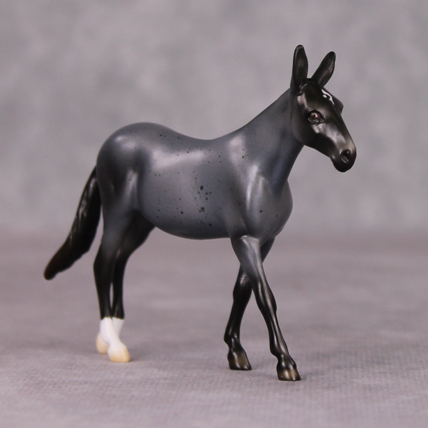 Mrs. Sowerberry - Oliver Twist Chip LE-3 Mule Chip Painted By Ellen Robbins CL24
