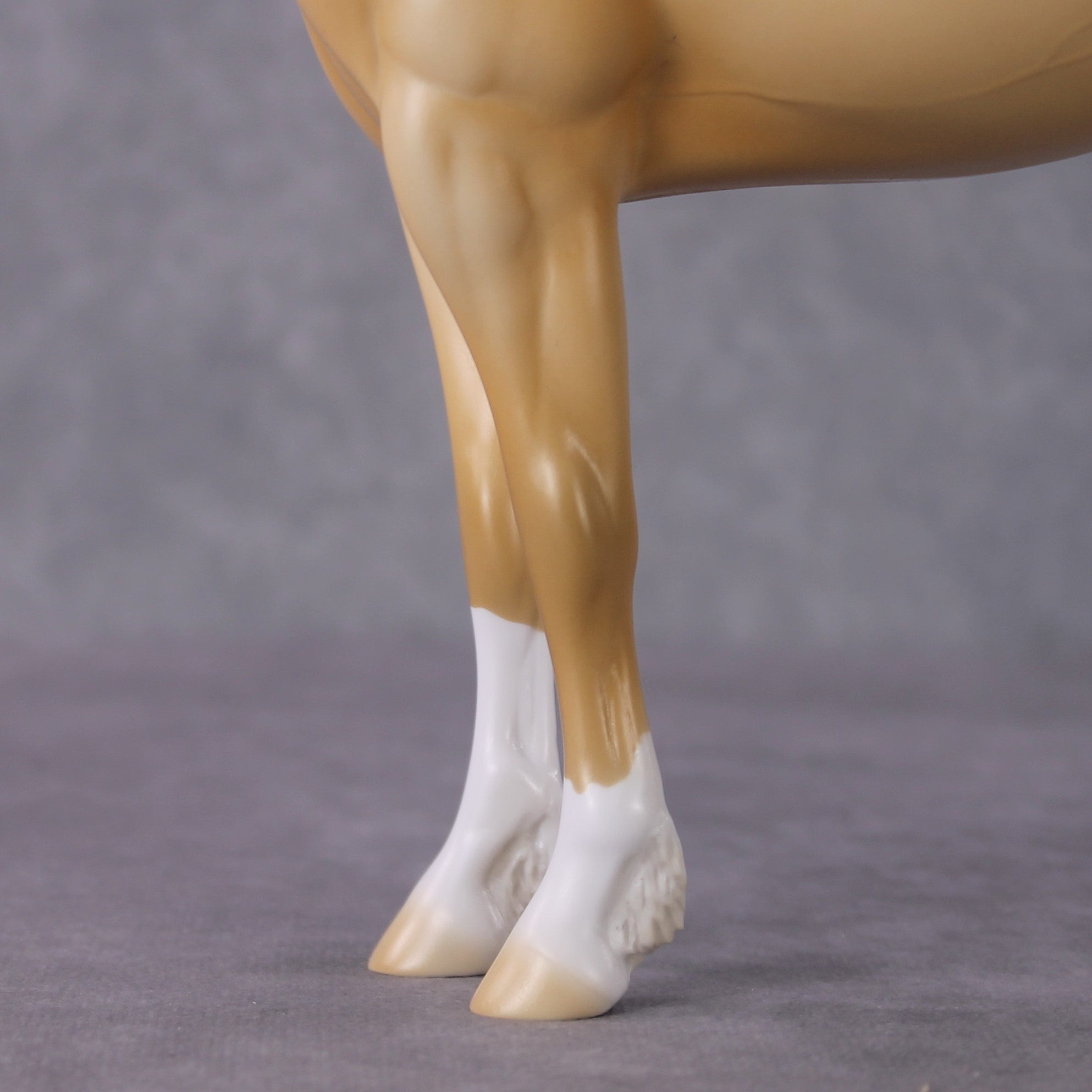 "Winslow" LE-3 2025 Namopaimo Prize Models FCM ISH By Ellen Robbins