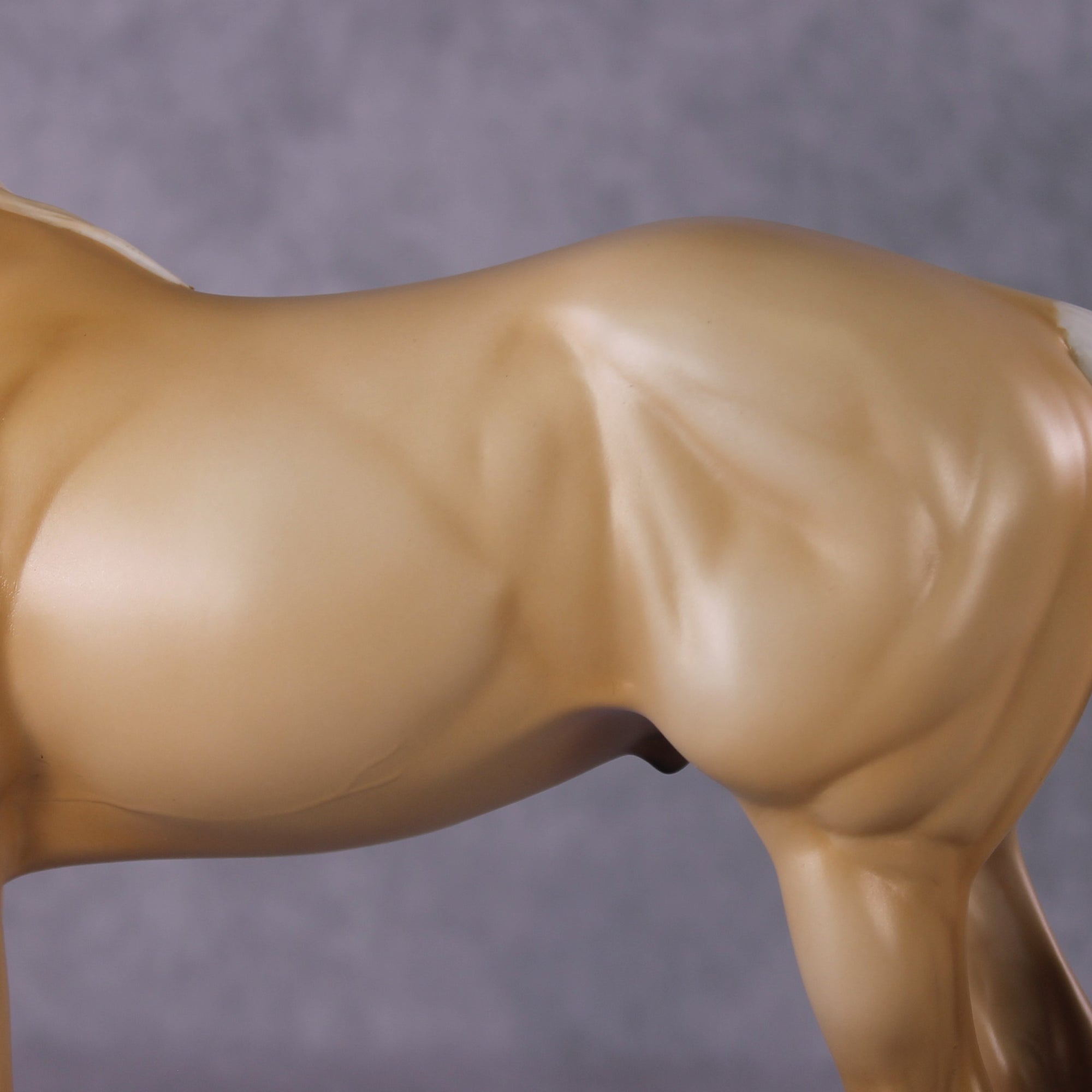 "Winslow" LE-3 2025 Namopaimo Prize Models FCM ISH By Ellen Robbins