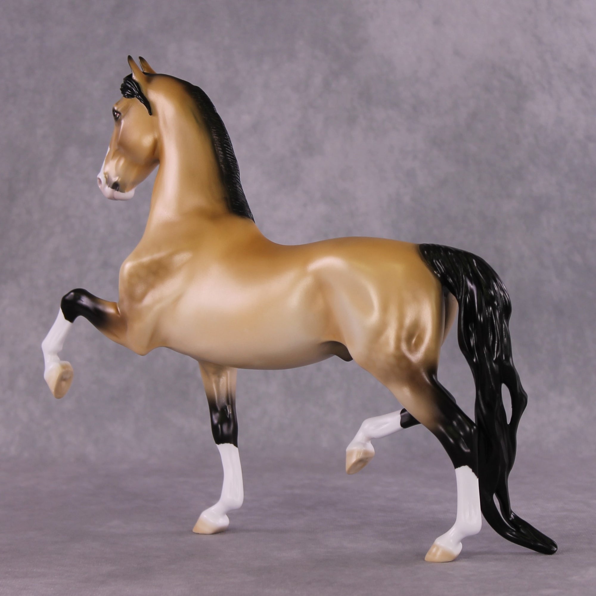 "Fayette" OOAK FCM Saddlebred by Ellen Robbins SHCF25