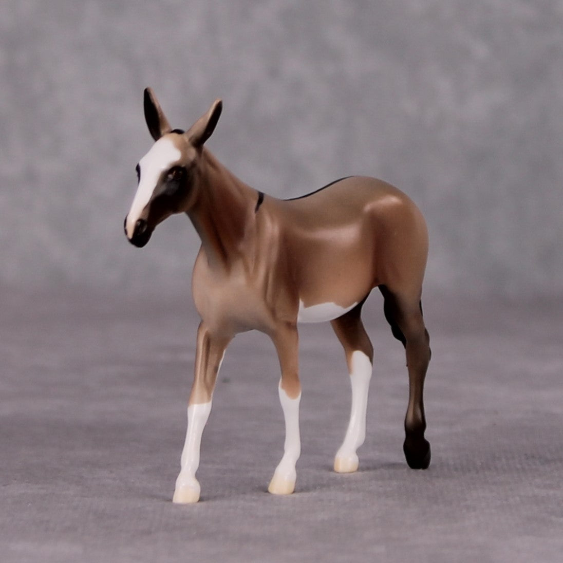 Horus LE-6 Bay Dun Mule Chip By Jamie Adamson $99 Chips Sale December 2024