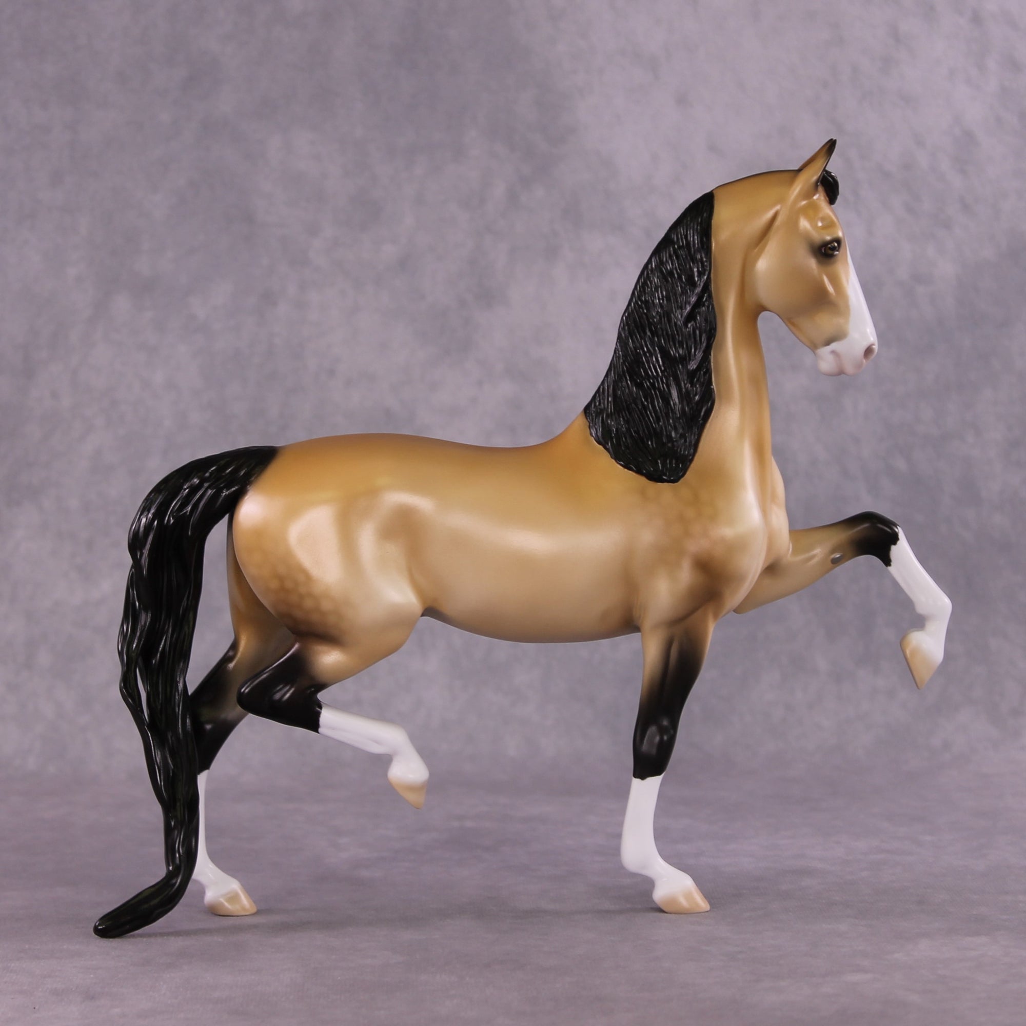 "Fayette" OOAK FCM Saddlebred by Ellen Robbins SHCF25