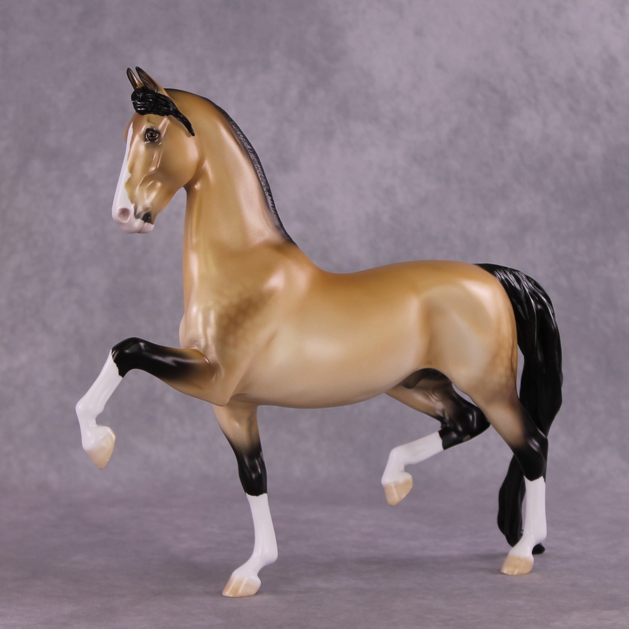 "Fayette" OOAK FCM Saddlebred by Ellen Robbins SHCF25