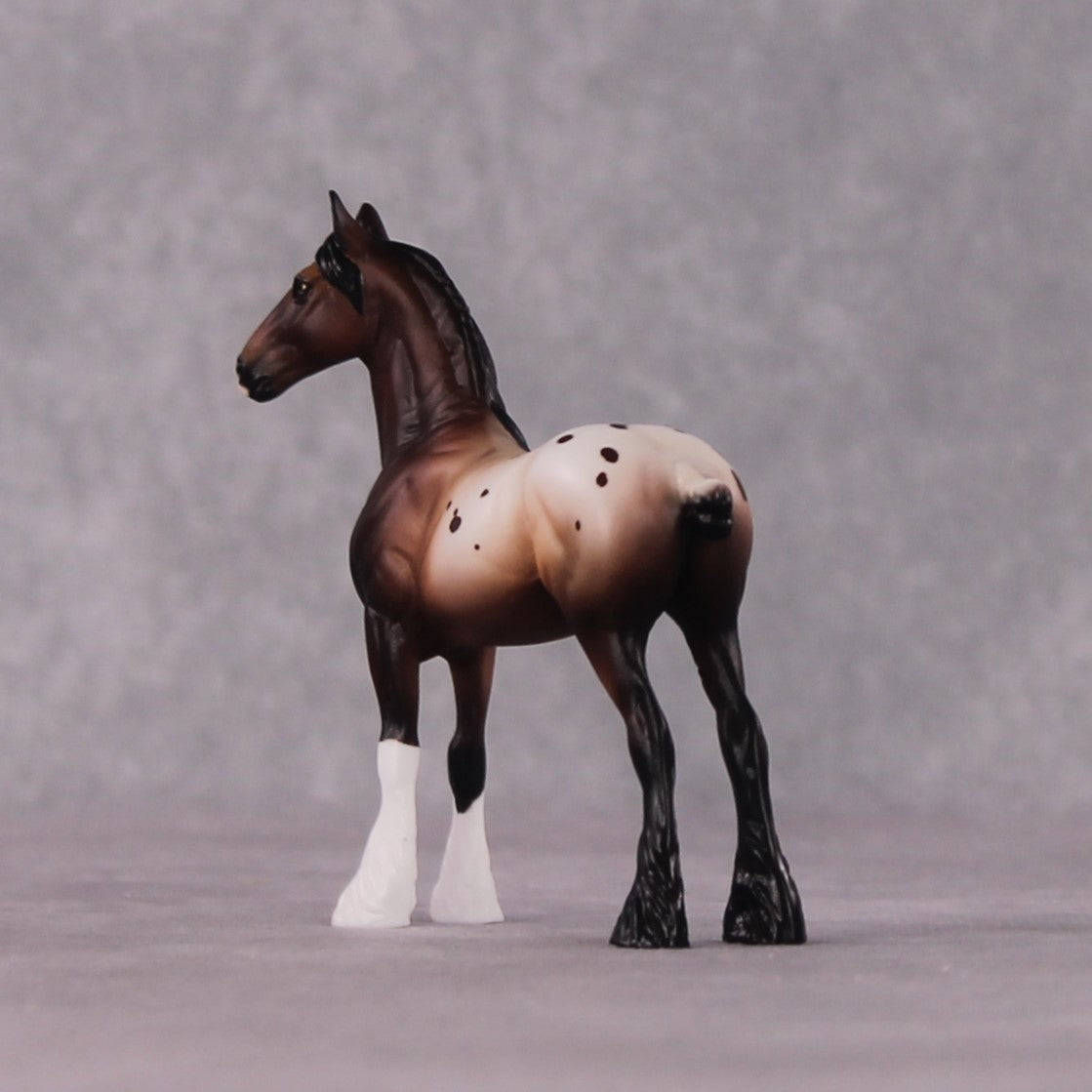 "Cinna The Poet" LE-5 Standing Drafter Chip By Ellen Robbins CL25 Classic Lit Chips