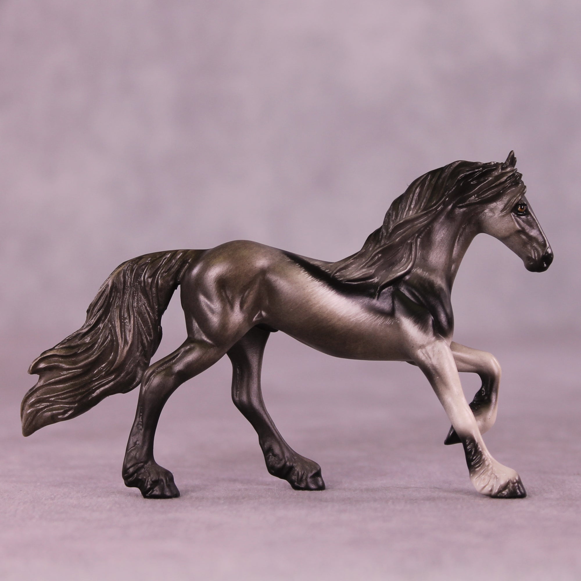 Paramillo LE-3 Chip Friesian by Jess Hamill MS25