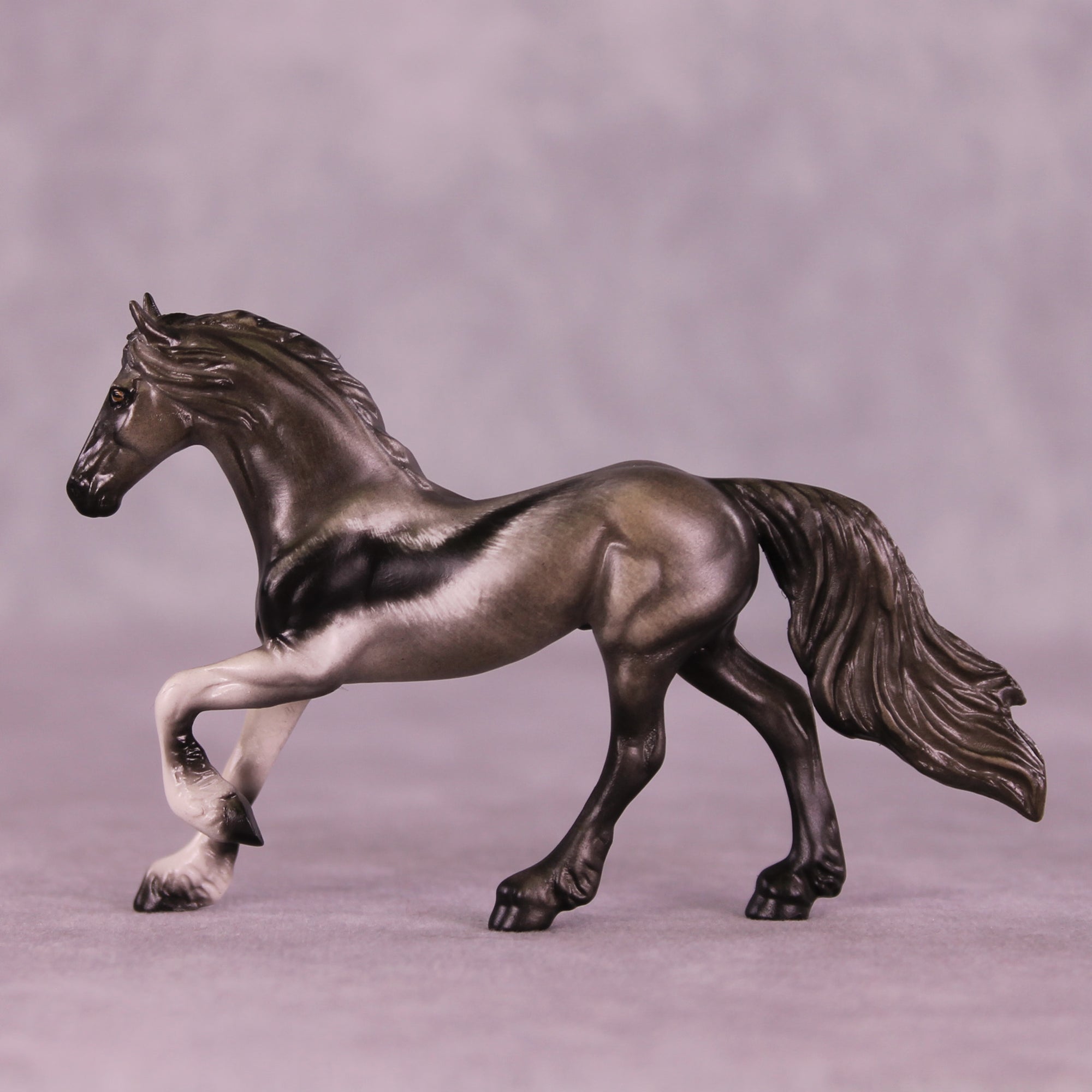 Paramillo LE-3 Chip Friesian by Jess Hamill MS25