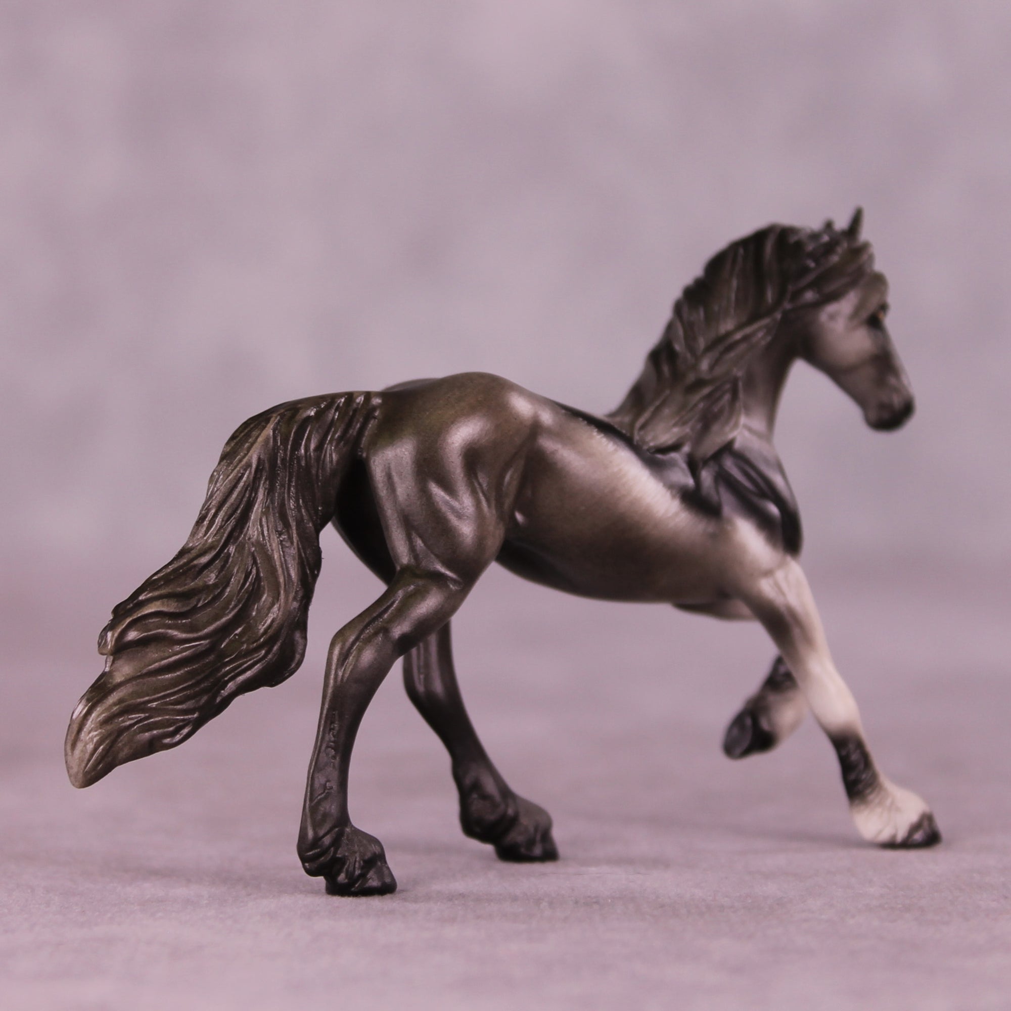 Paramillo LE-3 Chip Friesian by Jess Hamill MS25