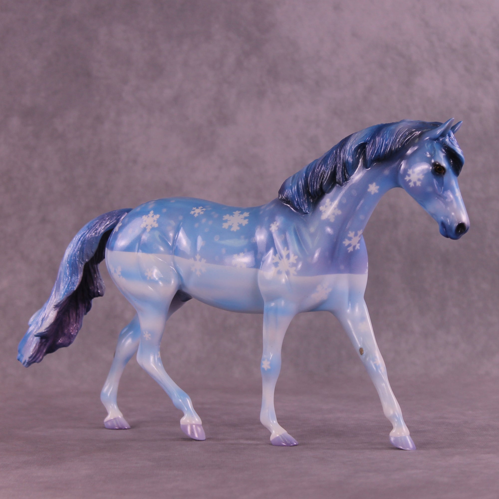 Little Snowman OOAK Pony by Enrique Duarte DDOOAKs25