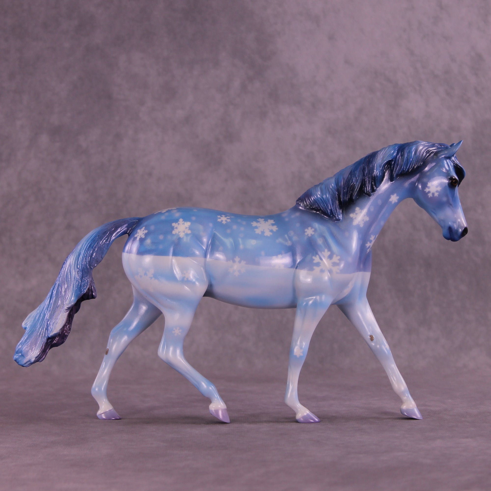 Little Snowman OOAK Pony by Enrique Duarte DDOOAKs25