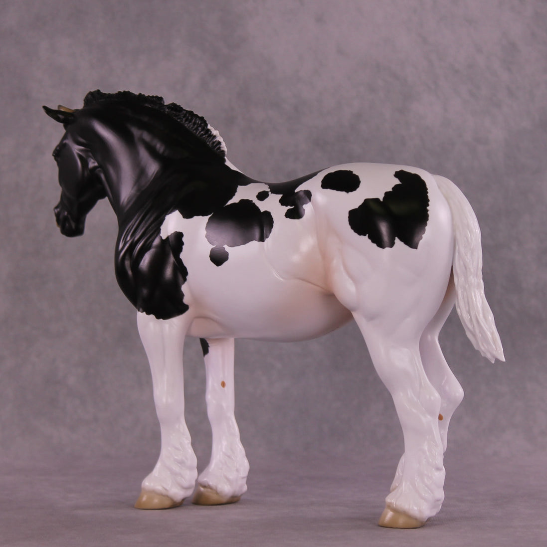 @io LE-10 FCM Bunny by Jess Hamill MM25