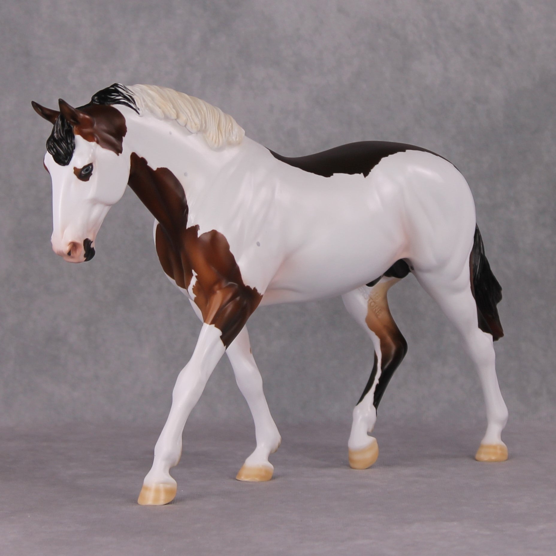 Oracle LE-30 Bay Tobiano Irish Draught By Ashley Palmer Holiday Sale Run HS24