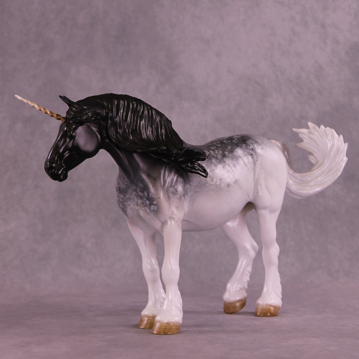 Glacial LE-5 FCM Bunny by Jess Hamill MS25