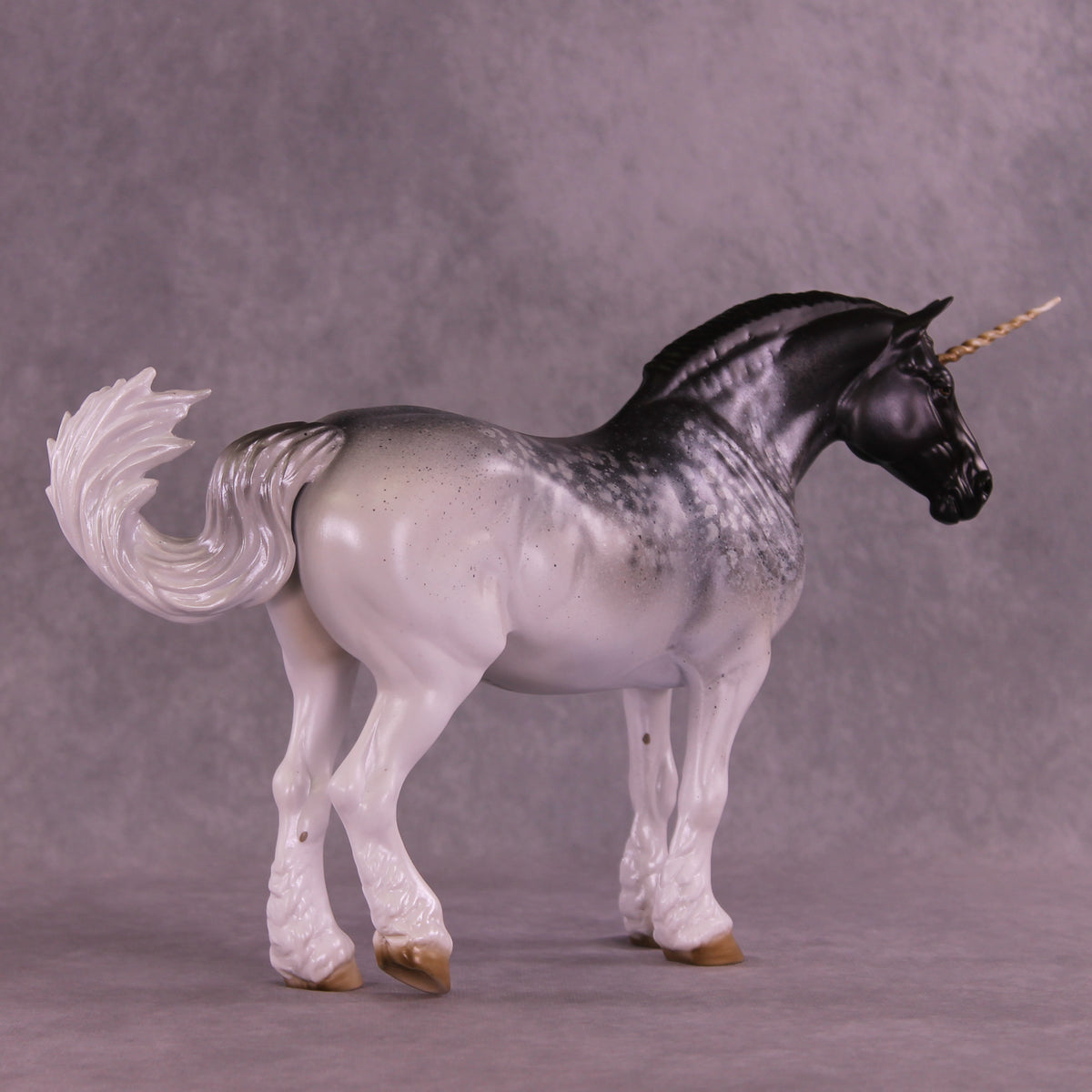 Glacial LE-5 FCM Bunny by Jess Hamill MS25