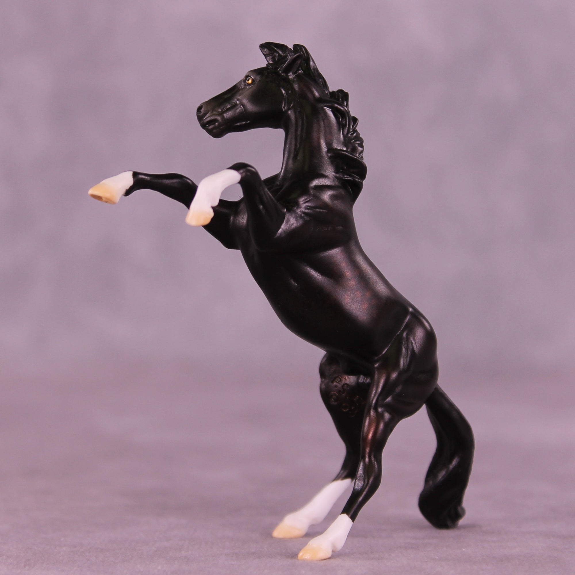 Camillo LE-5 Chip Mustang by Ellen Robbins CL25