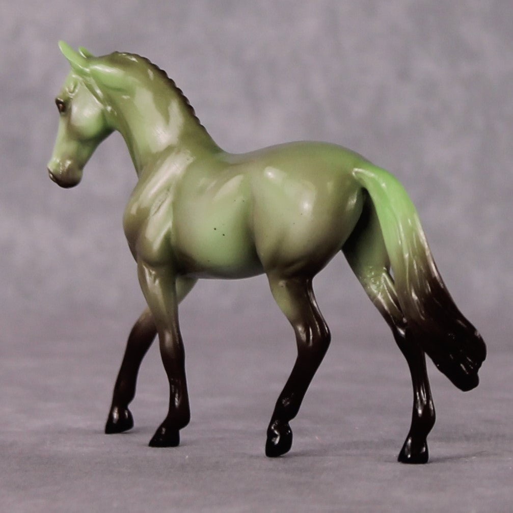 “National Take A Walk in a Park Day” Rock Chips: OOAK Warmblood Chip based on Epidote by Ellen Robbins